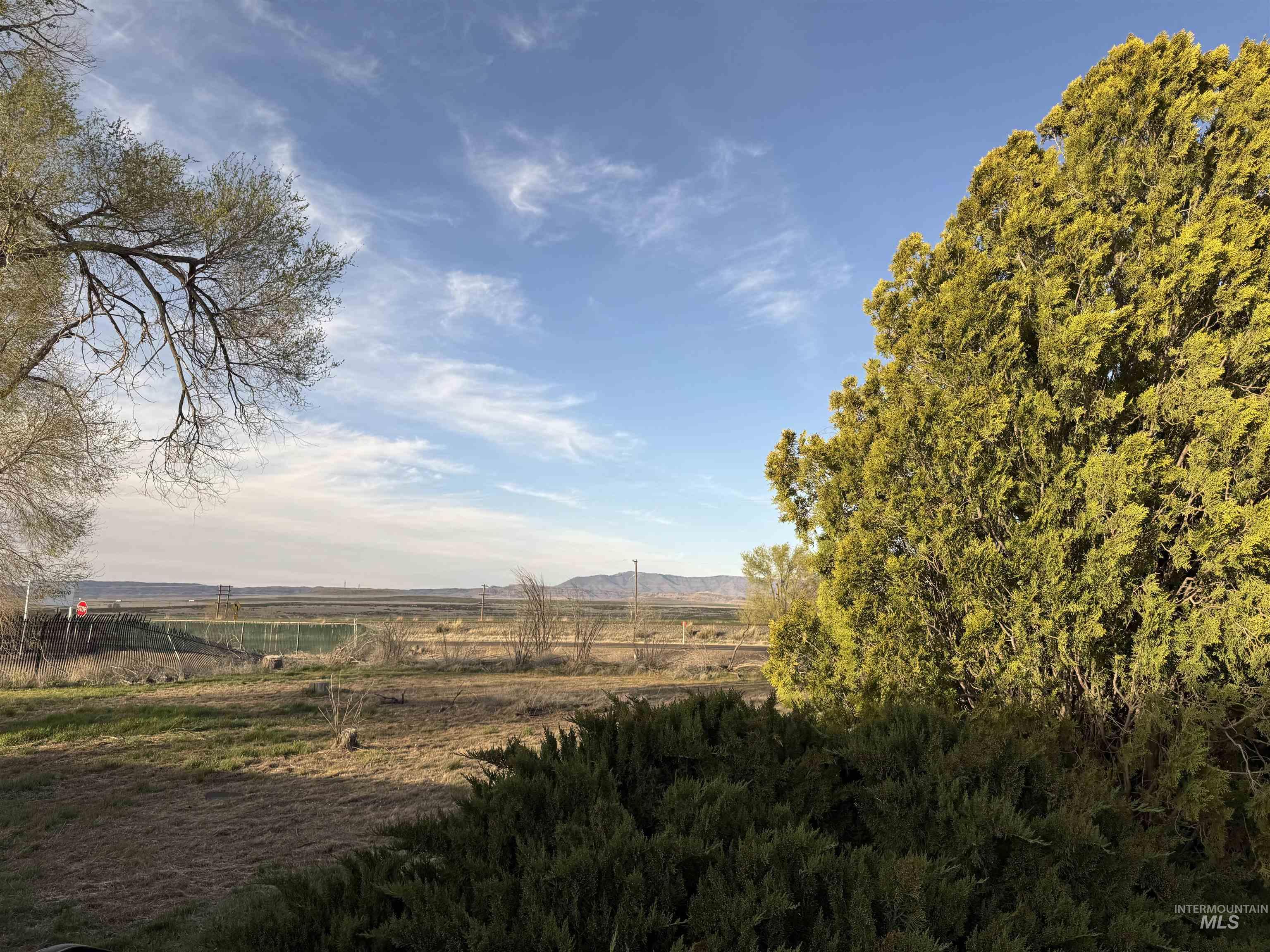 4781 Old HWY 30, Mountain Home, Idaho 83647, 3 Bedrooms, 1 Bathroom, Residential For Sale, Price $375,000, 98944587