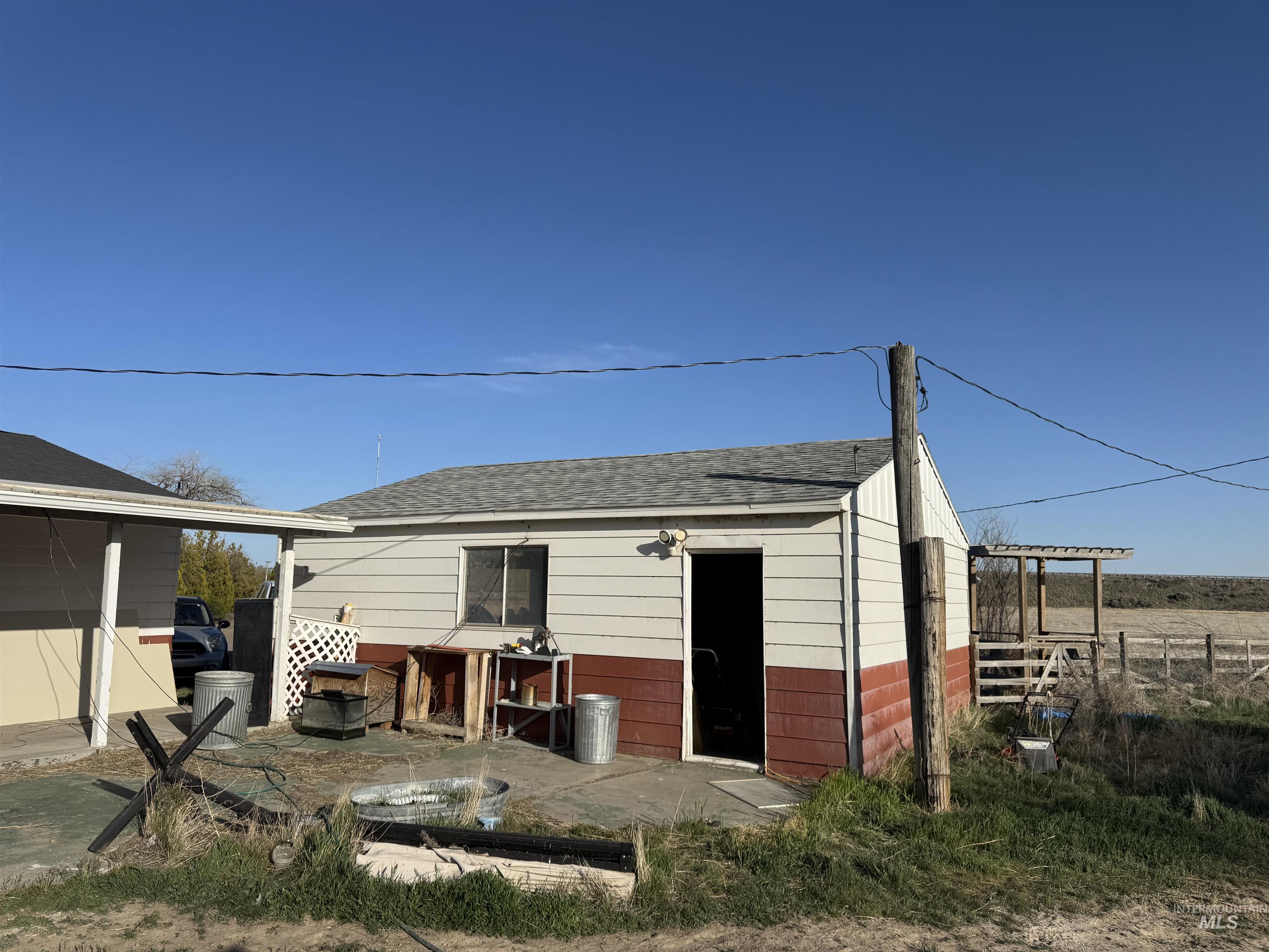 4781 Old HWY 30, Mountain Home, Idaho 83647, 3 Bedrooms, 1 Bathroom, Residential For Sale, Price $375,000, 98944587