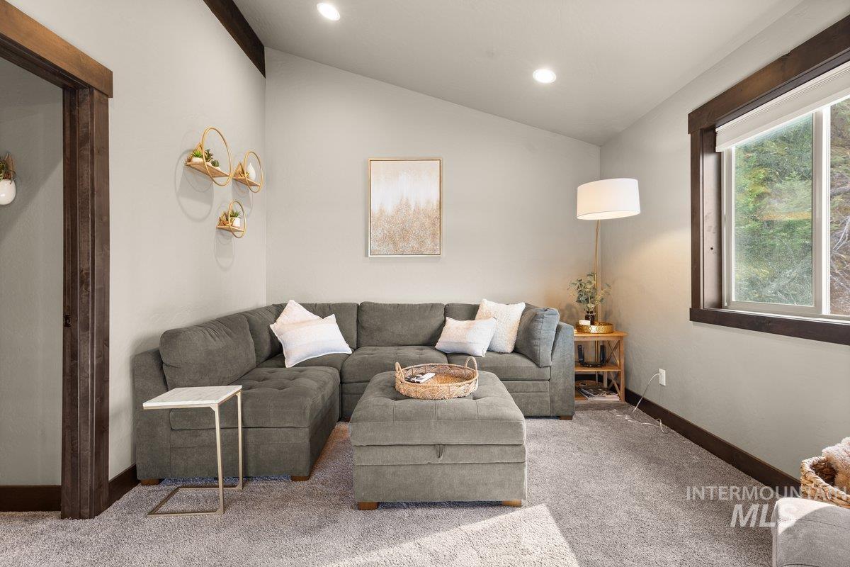 7809 E Bridger Trail, Harrison, Idaho 83833, 3 Bedrooms, 2 Bathrooms, Residential For Sale, Price $1,200,000, 98944596