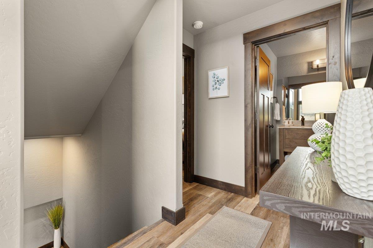 7809 E Bridger Trail, Harrison, Idaho 83833, 3 Bedrooms, 2 Bathrooms, Residential For Sale, Price $1,200,000, 98944596