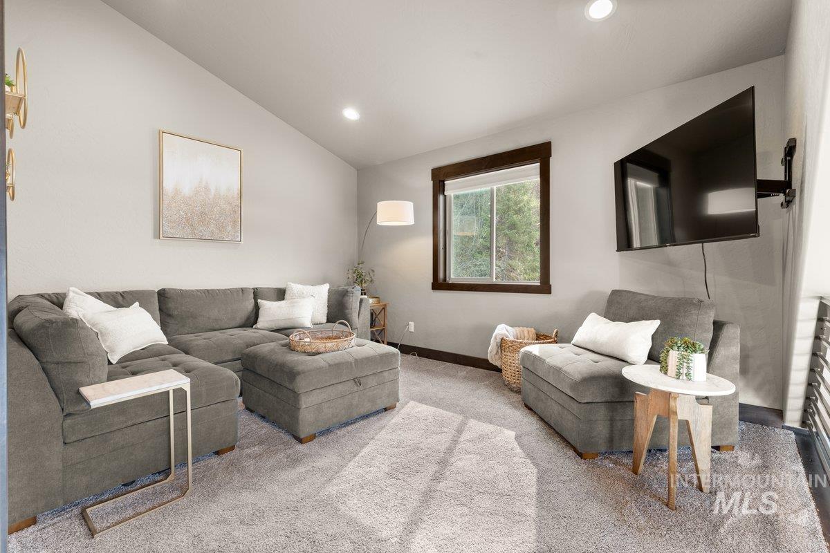 7809 E Bridger Trail, Harrison, Idaho 83833, 3 Bedrooms, 2 Bathrooms, Residential For Sale, Price $1,200,000, 98944596