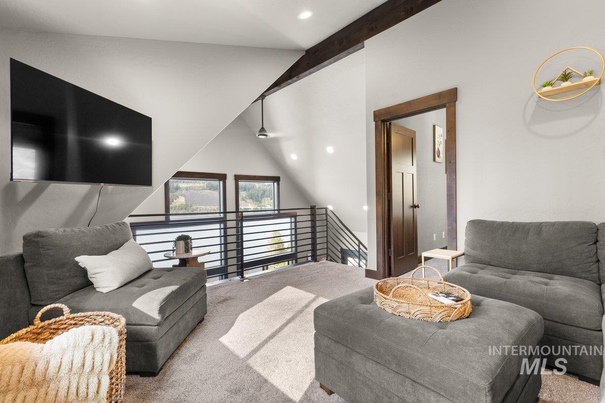 7809 E Bridger Trail, Harrison, Idaho 83833, 3 Bedrooms, 2 Bathrooms, Residential For Sale, Price $1,200,000, 98944596