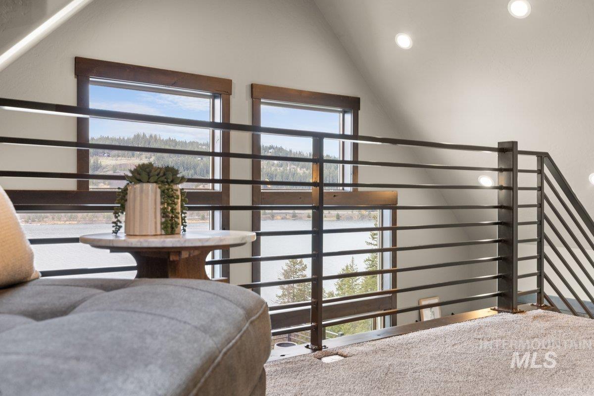 7809 E Bridger Trail, Harrison, Idaho 83833, 3 Bedrooms, 2 Bathrooms, Residential For Sale, Price $1,200,000, 98944596