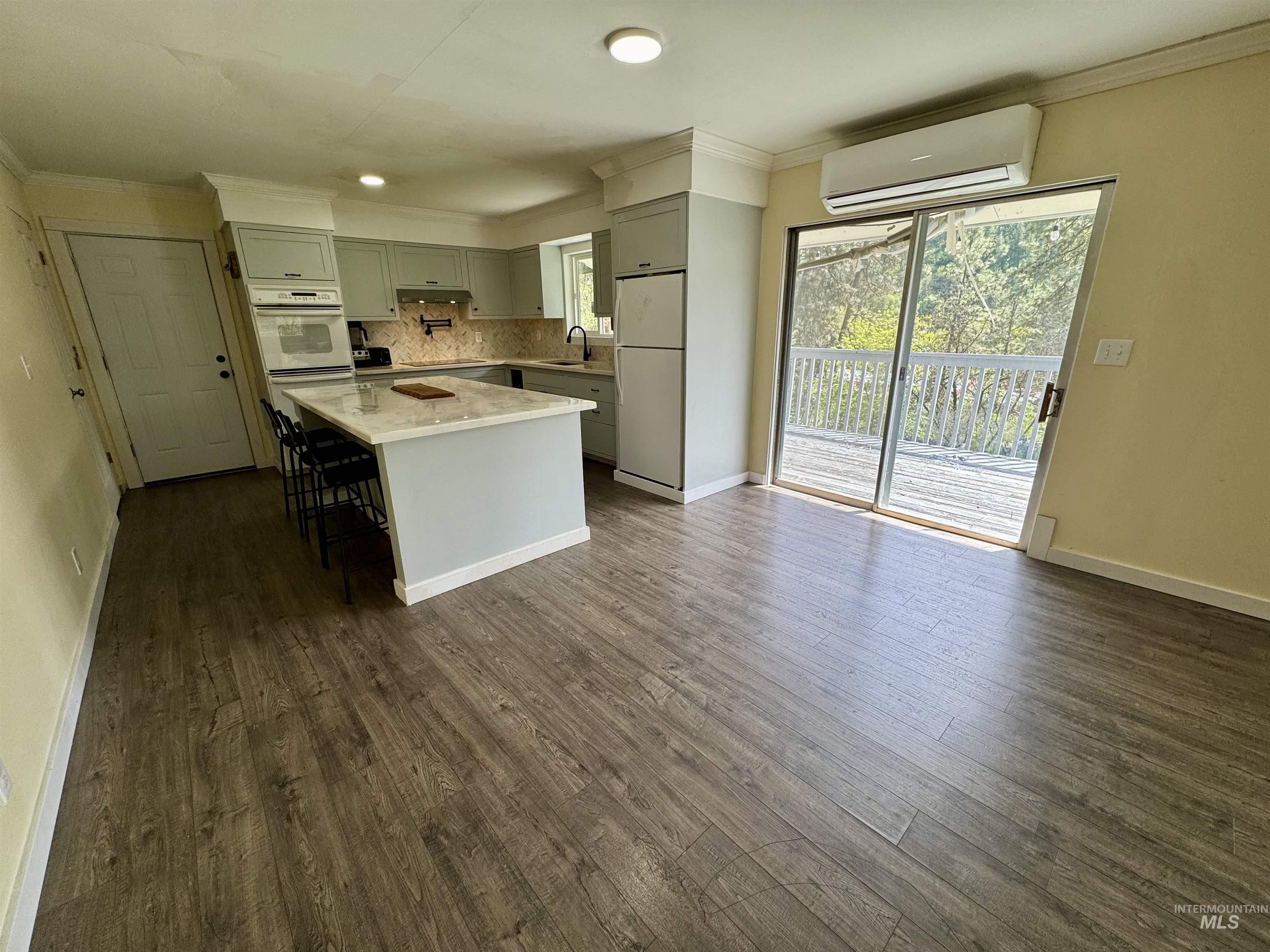 250 Hill Rd, Orofino, Idaho 83543, 4 Bedrooms, 2 Bathrooms, Residential For Sale, Price $374,900, 98944647