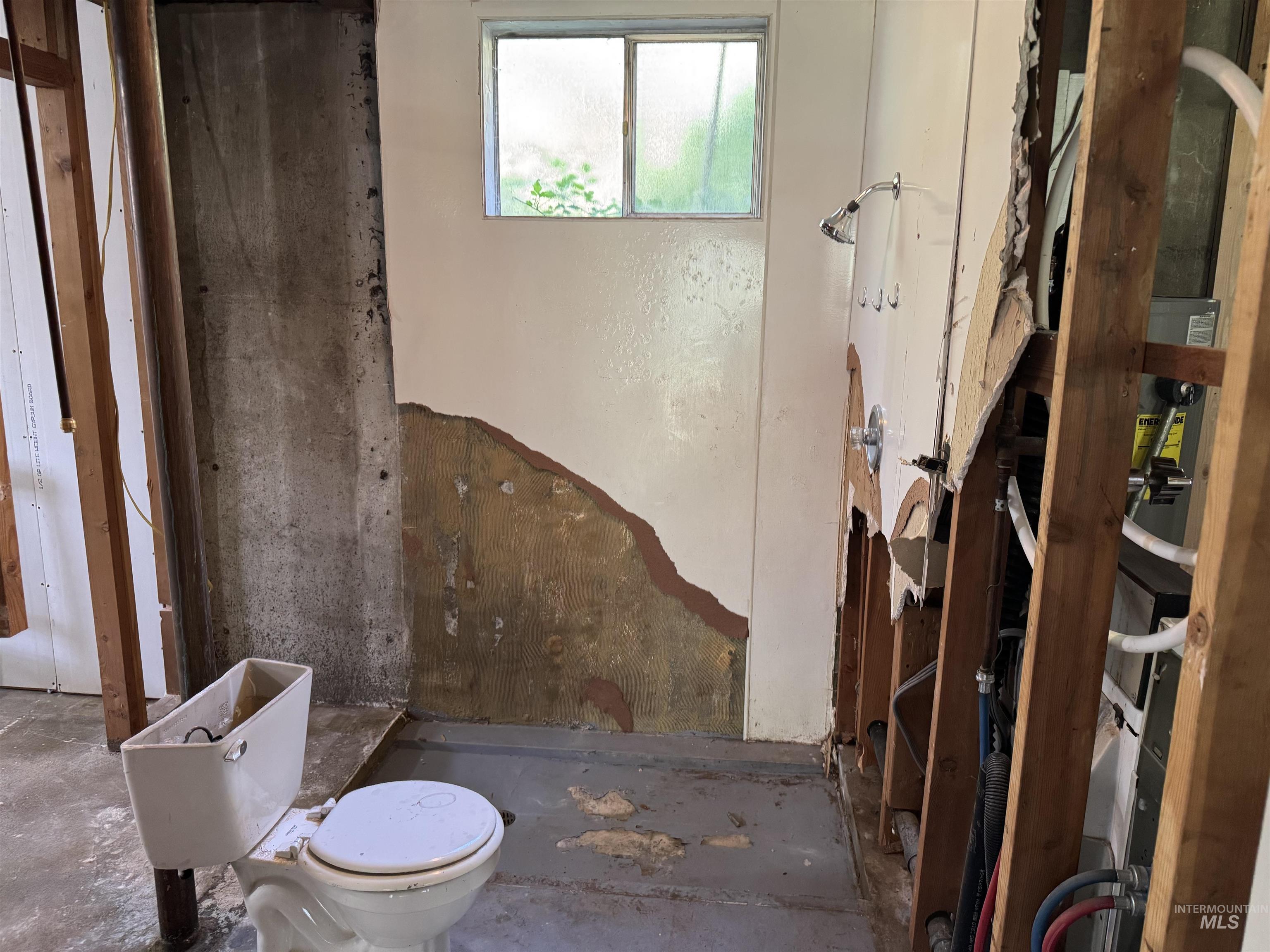 250 Hill Rd Duplex, Orofino, Idaho 83544, 2 Bedrooms, 1 Bathroom, Residential Income For Sale, Price $374,900, 98944664