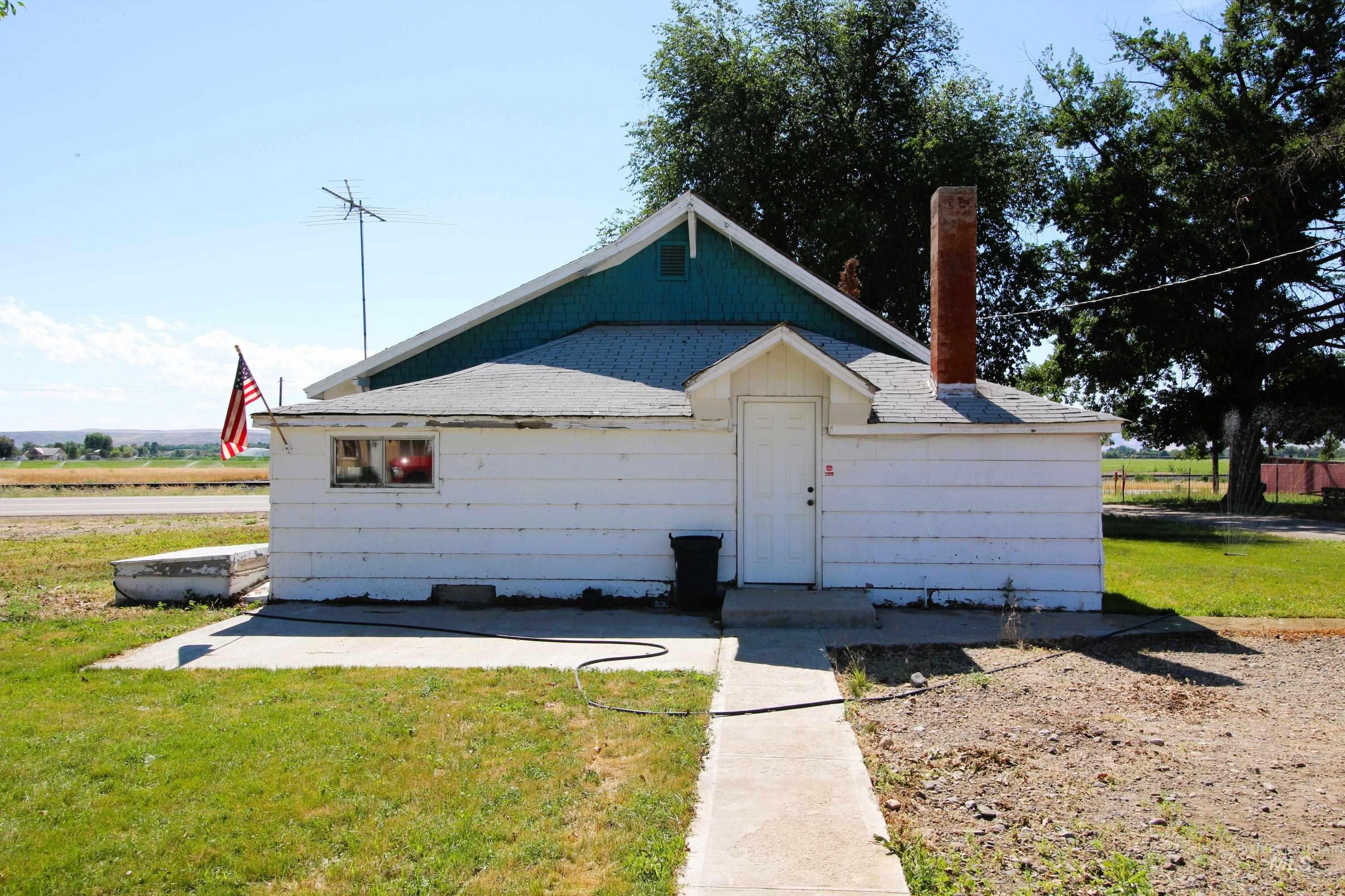 510 US Hwy 95, Weiser, Idaho 83672, 2 Bedrooms, 2 Bathrooms, Residential For Sale, Price $370,000, 98944699