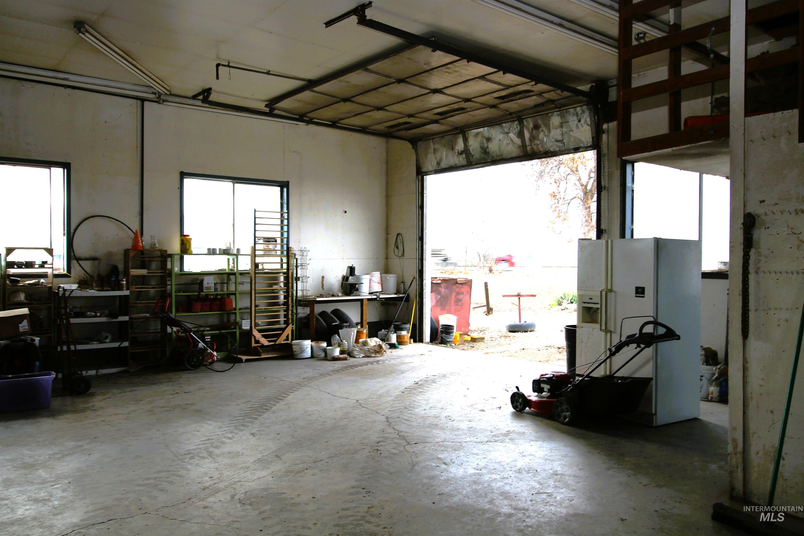 510 US Hwy 95, Weiser, Idaho 83672, 2 Bedrooms, 2 Bathrooms, Residential For Sale, Price $370,000, 98944699