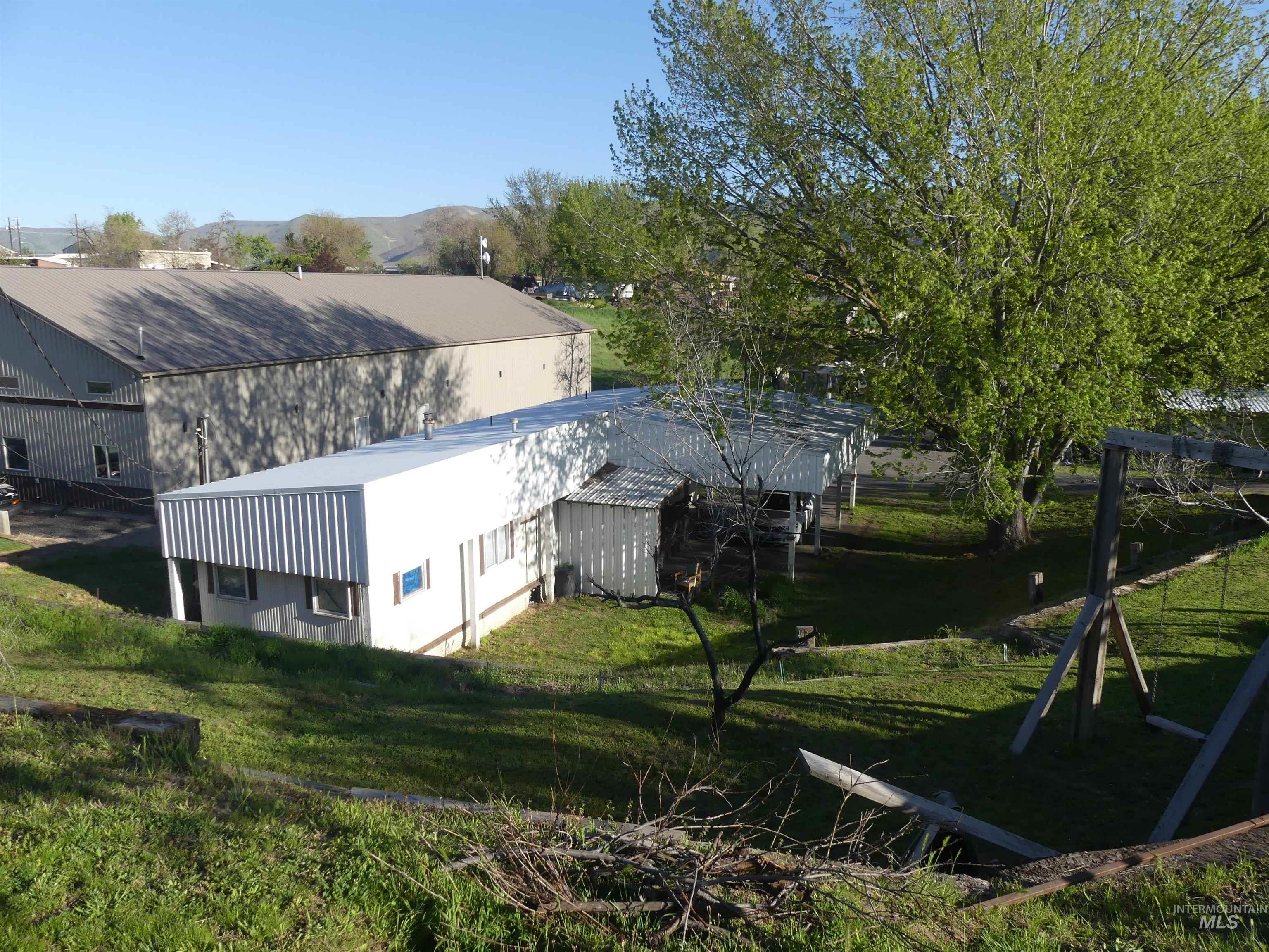 1422-1430 16th Ave, Clarkston, Washington 99403, 2 Bedrooms, 1 Bathroom, Residential Income For Sale, Price $499,000, 98944729