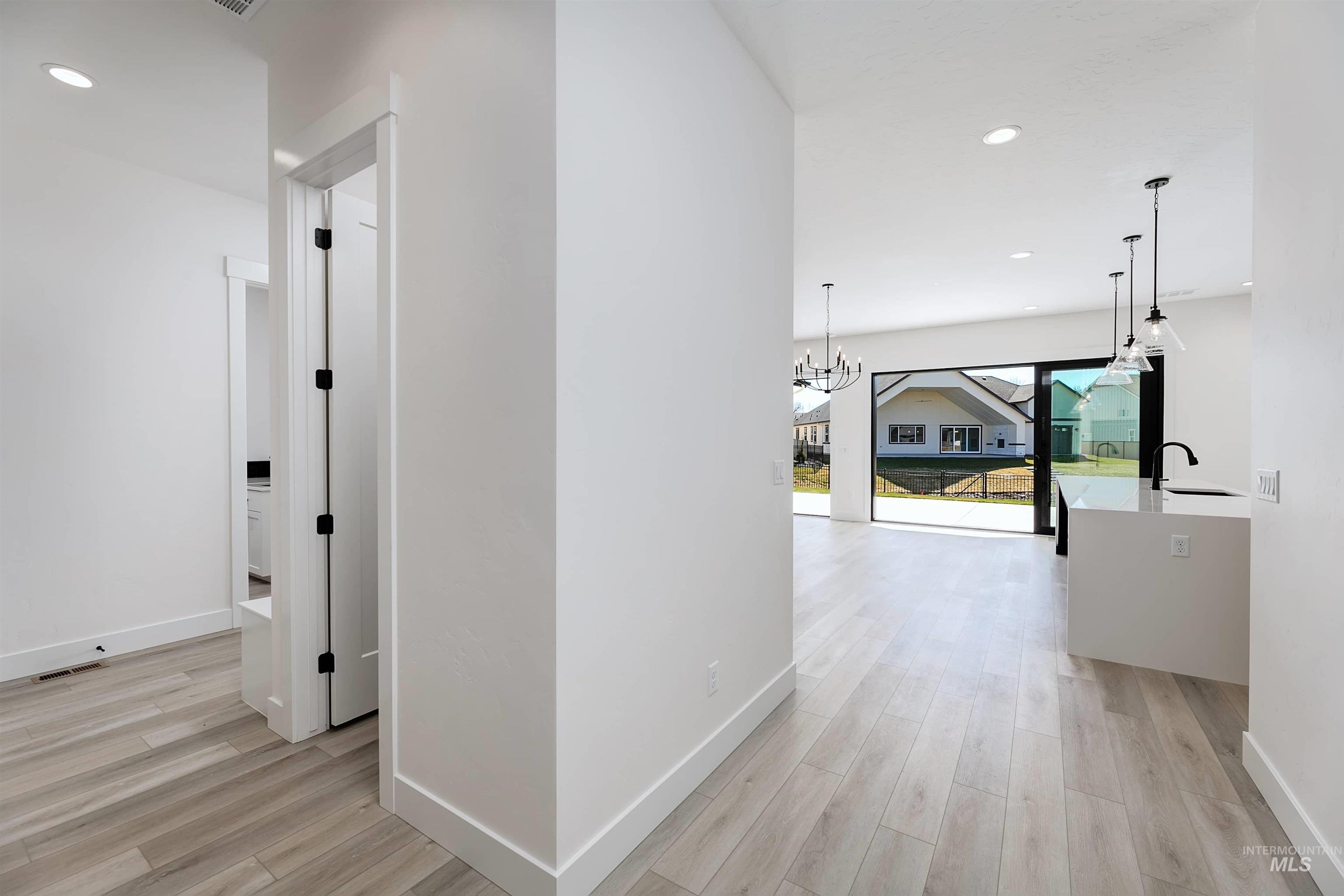 5564 W Polecat Dr., Eagle, Idaho 83616, 3 Bedrooms, 2.5 Bathrooms, Residential For Sale, Price $779,000, 98944788