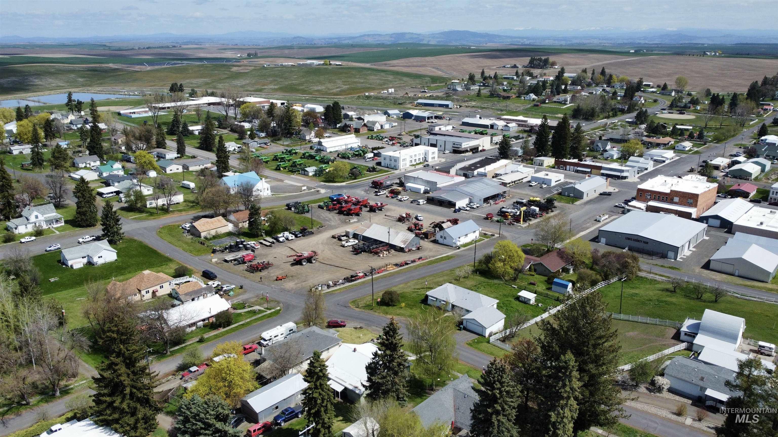 412 Walnut St, Nezperce, Idaho 83543, 3 Bedrooms, 1 Bathroom, Residential For Sale, Price $225,000, 98944790