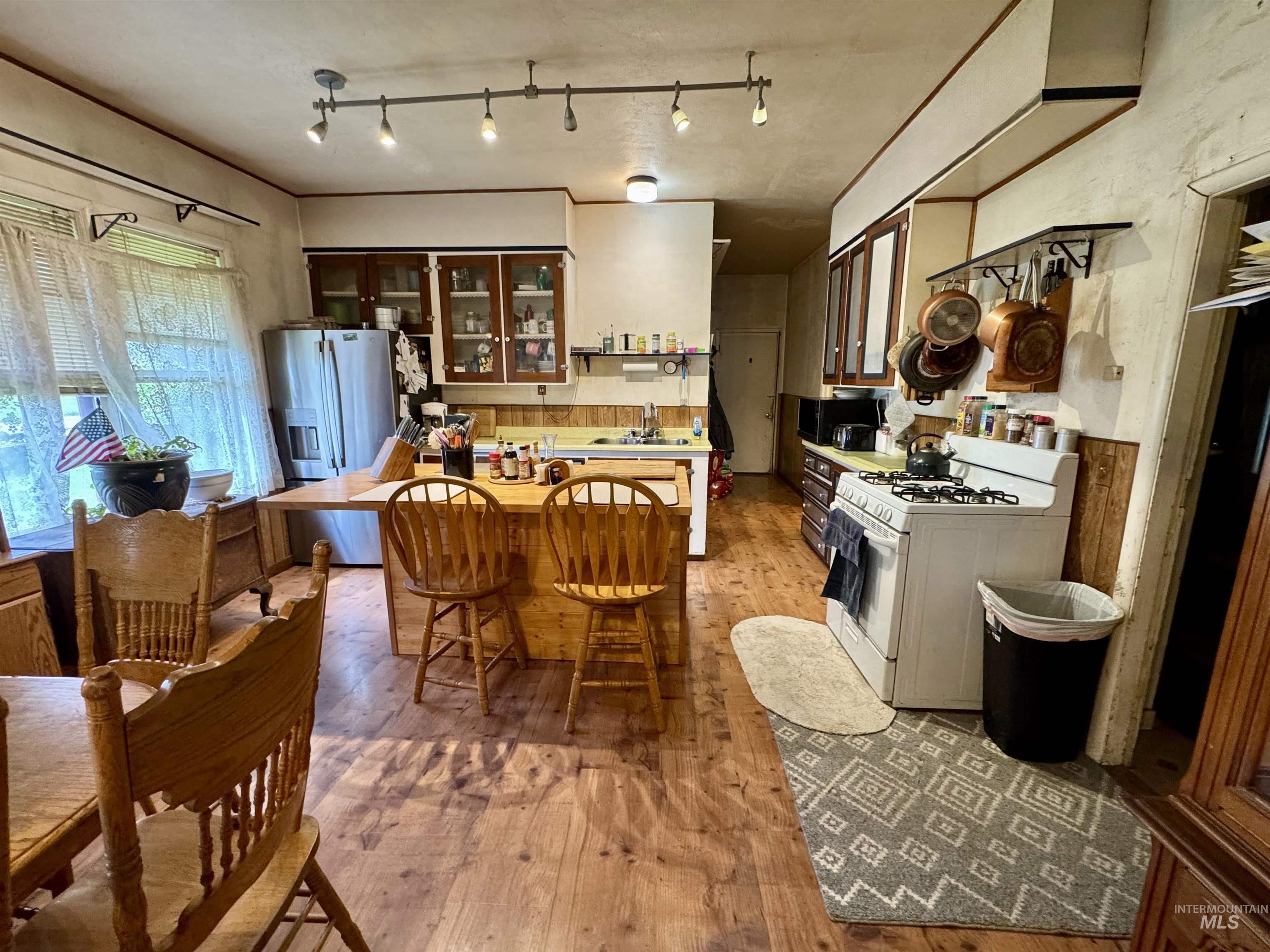 412 Walnut St, Nezperce, Idaho 83543, 3 Bedrooms, 1 Bathroom, Residential For Sale, Price $225,000, 98944790