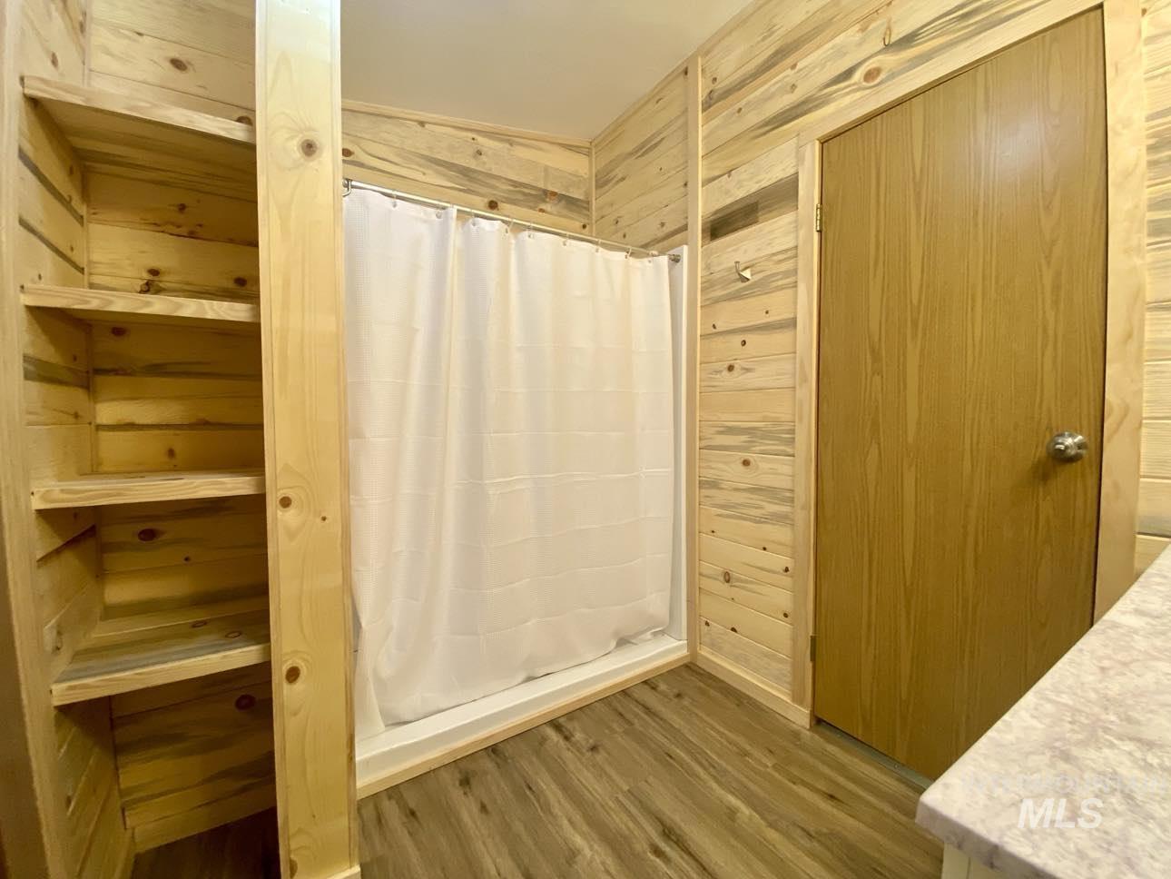 174 Elmwood Loop, Lenore, Idaho 83544, 3 Bedrooms, 2 Bathrooms, Residential For Sale, Price $127,000, 98944805