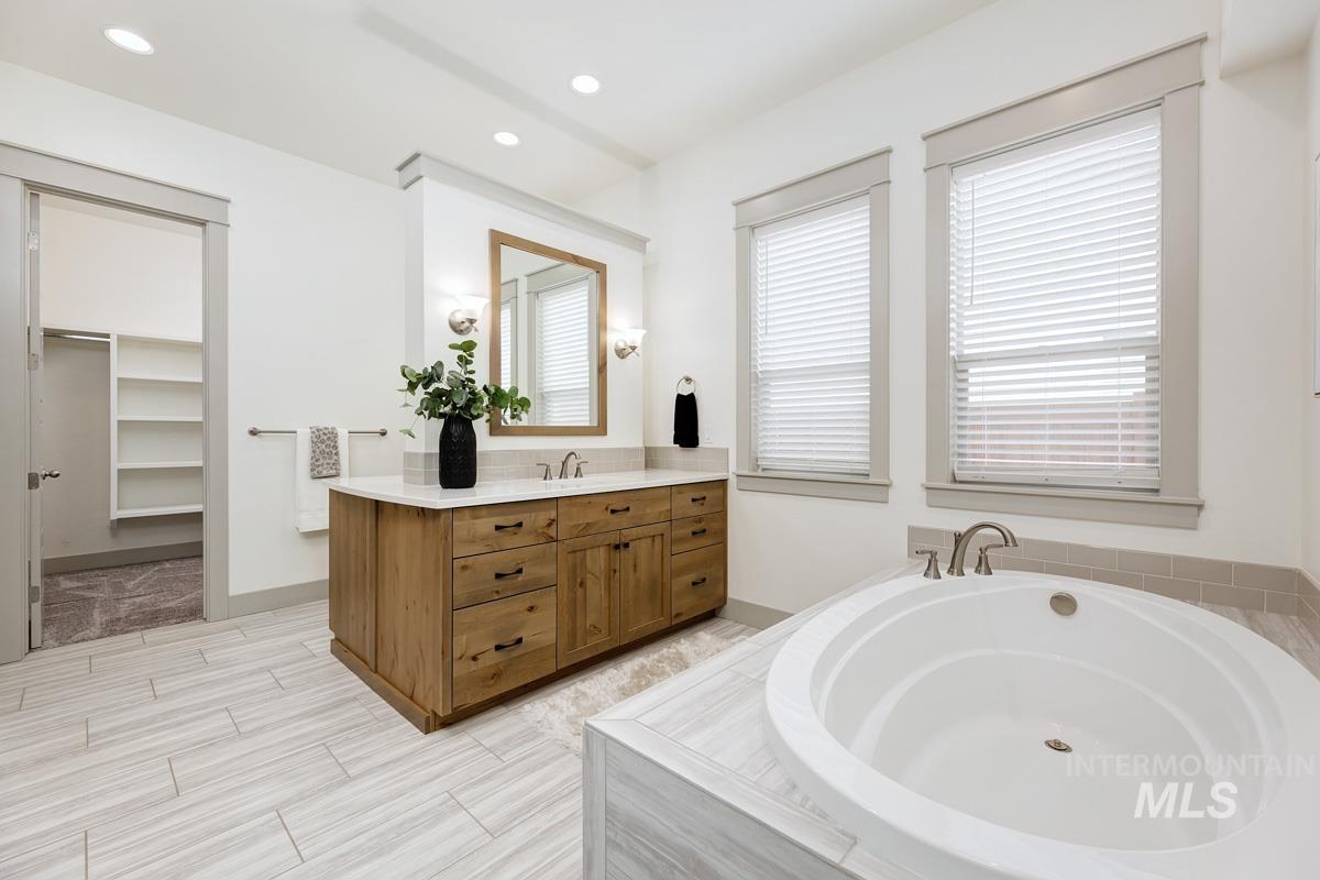 10202 W Twisted Vine Dr, Star, Idaho 83669, 5 Bedrooms, 4 Bathrooms, Residential For Sale, Price $999,900, 98944896