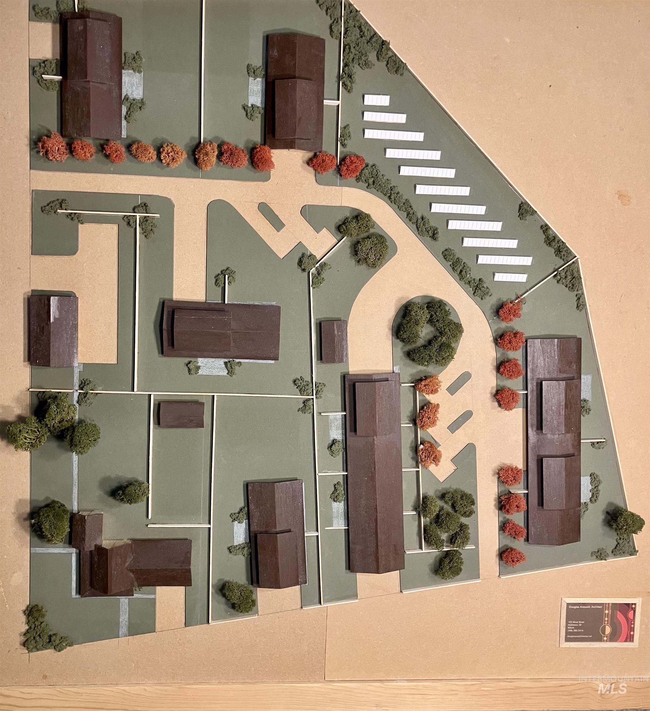 101 / 103 Minot Street, Middleton, Idaho 83644, 2 Bedrooms, 1 Bathroom, Residential Income For Sale, Price $1,164,000, 98944905