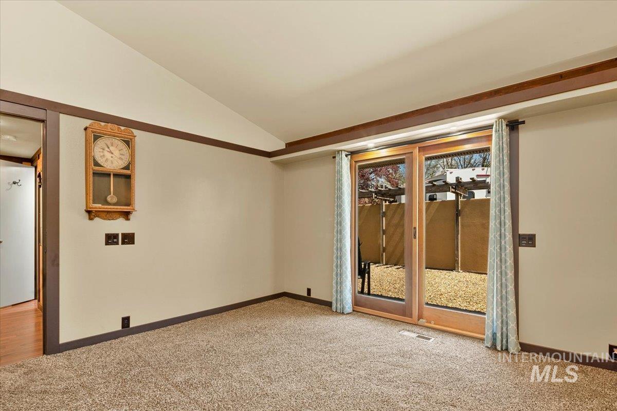 101 / 103 Minot Street, Middleton, Idaho 83644, 2 Bedrooms, 1 Bathroom, Residential Income For Sale, Price $1,164,000, 98944905