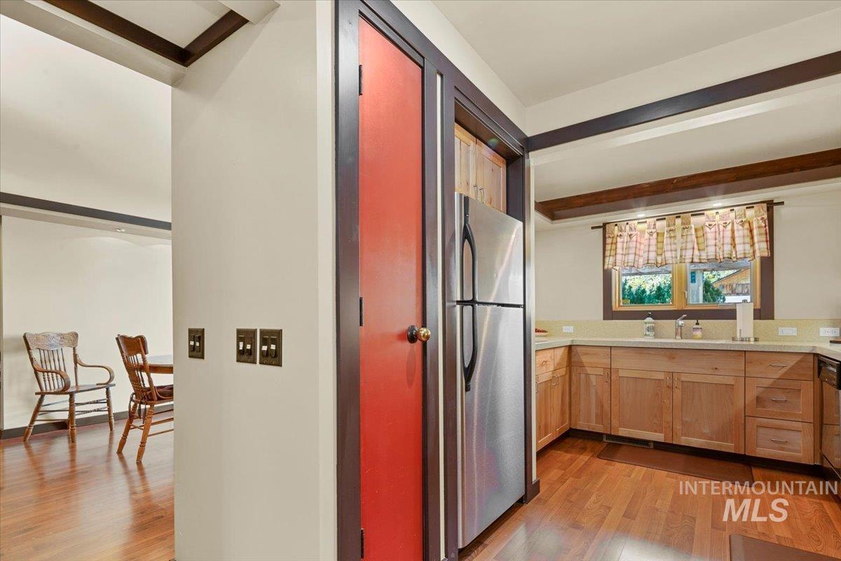 101 / 103 Minot Street, Middleton, Idaho 83644, 2 Bedrooms, 1 Bathroom, Residential Income For Sale, Price $1,164,000, 98944905