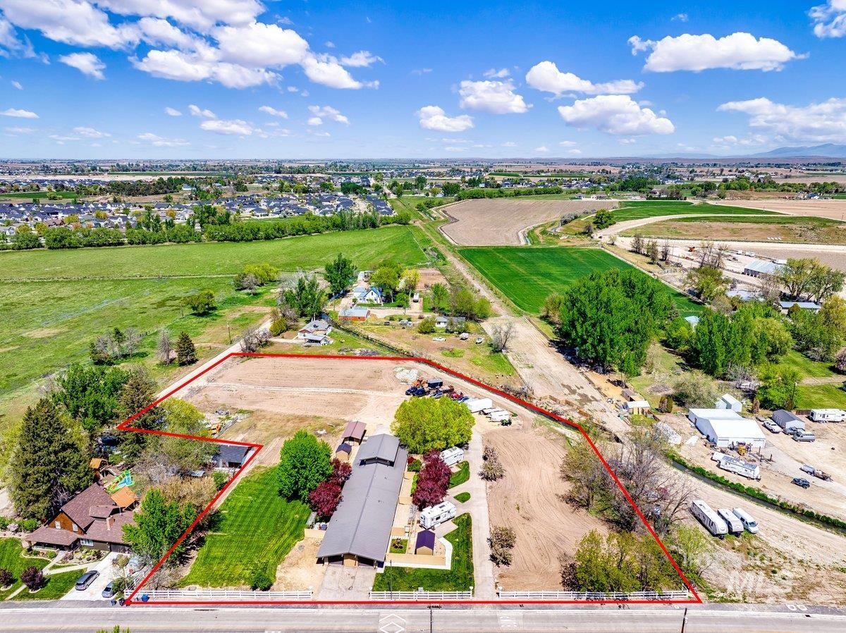 101 / 103 Minot Street, Middleton, Idaho 83644, 2 Bedrooms, 1 Bathroom, Residential Income For Sale, Price $1,164,000, 98944905