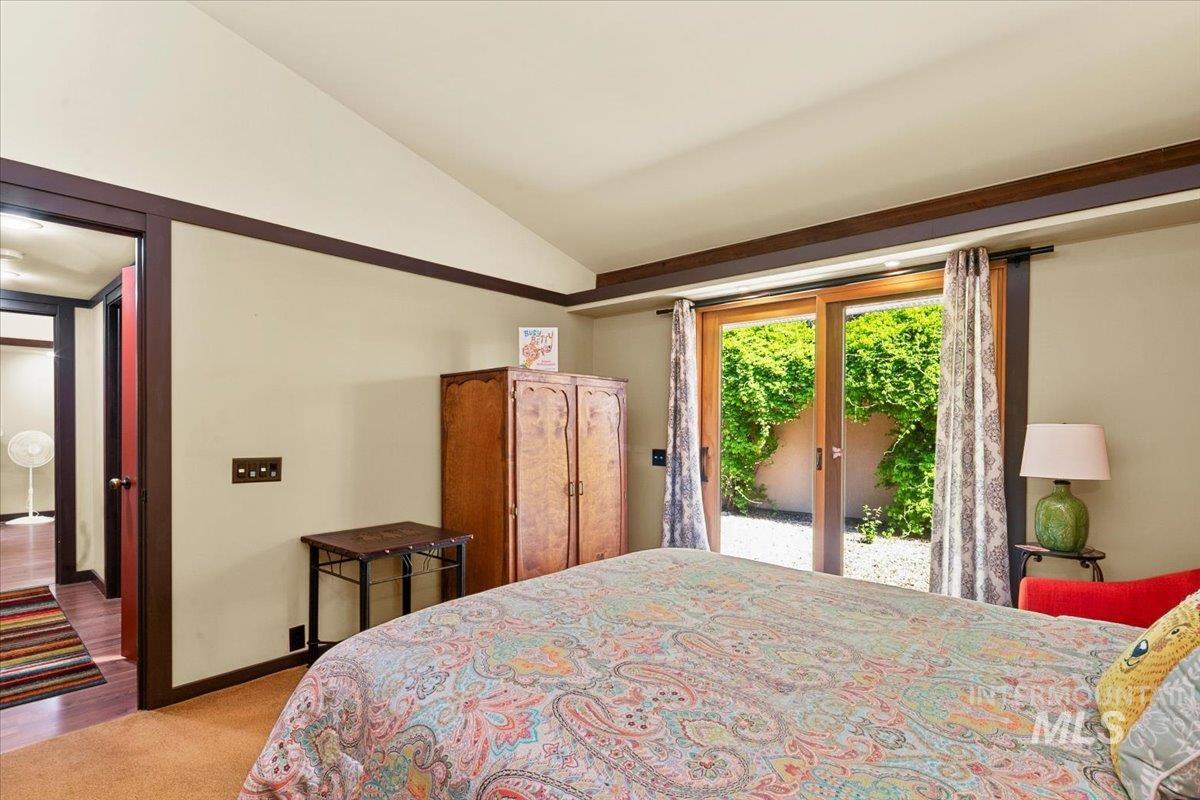 101 / 103 Minot Street, Middleton, Idaho 83644, 2 Bedrooms, 1 Bathroom, Residential Income For Sale, Price $1,164,000, 98944905