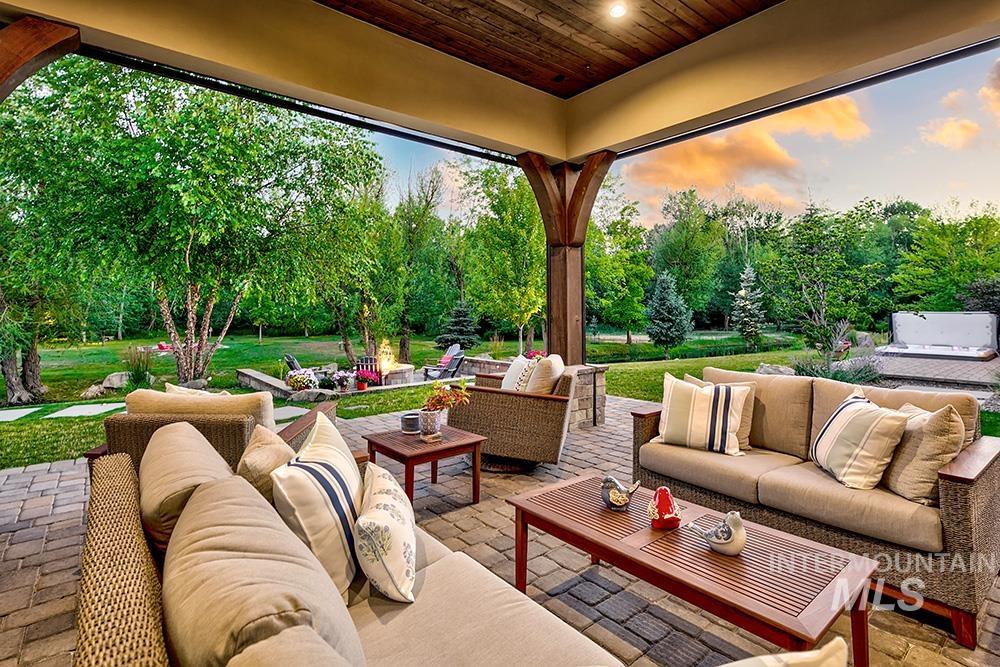 1582 E Rivers End Ct, Eagle, Idaho 83616, 5 Bedrooms, 5 Bathrooms, Residential For Sale, Price $7,775,000, 98944958