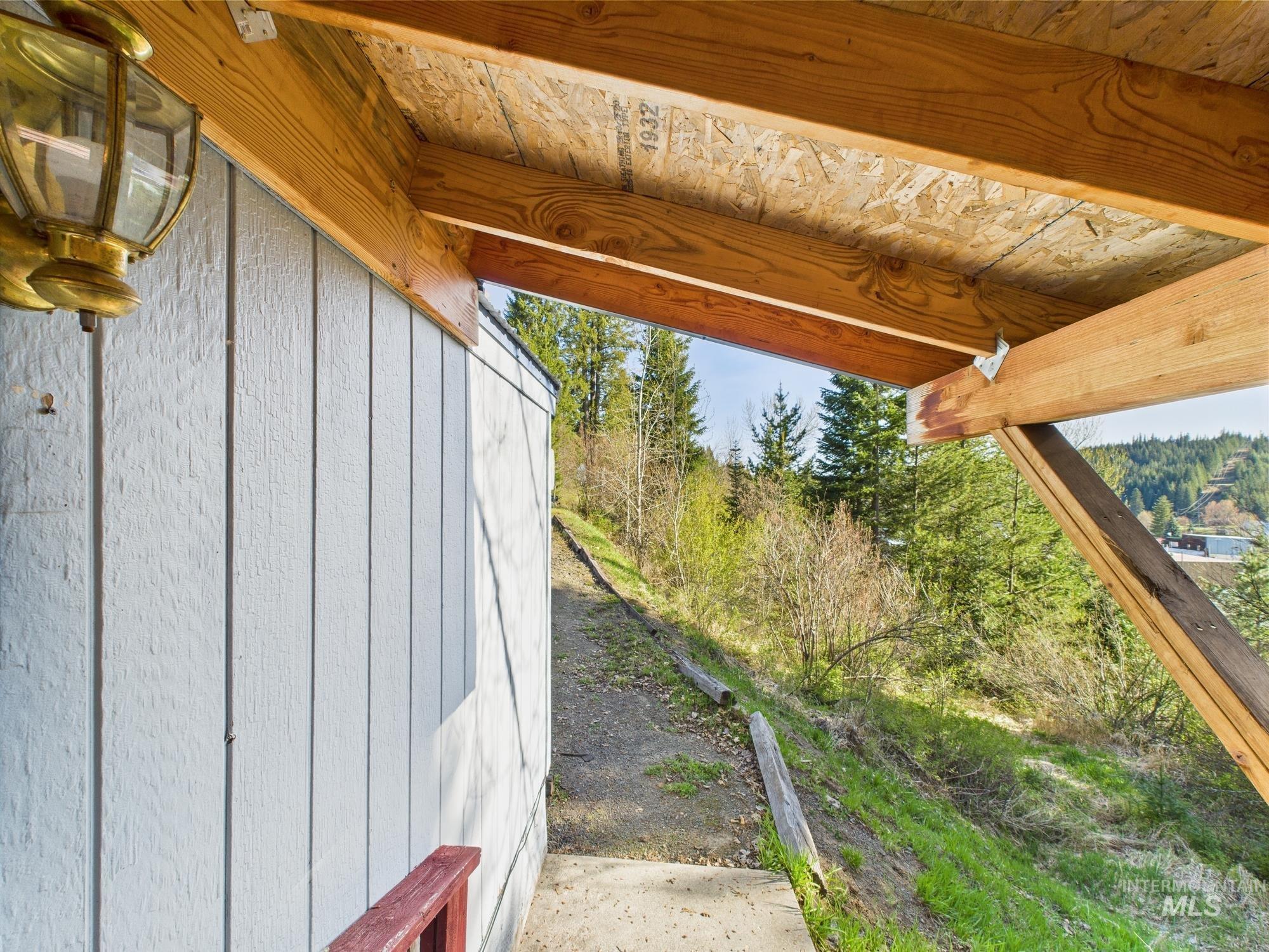 121 court st, Pierce, Idaho 83546, 2 Bedrooms, 1 Bathroom, Residential For Sale, Price $110,000, 98944968