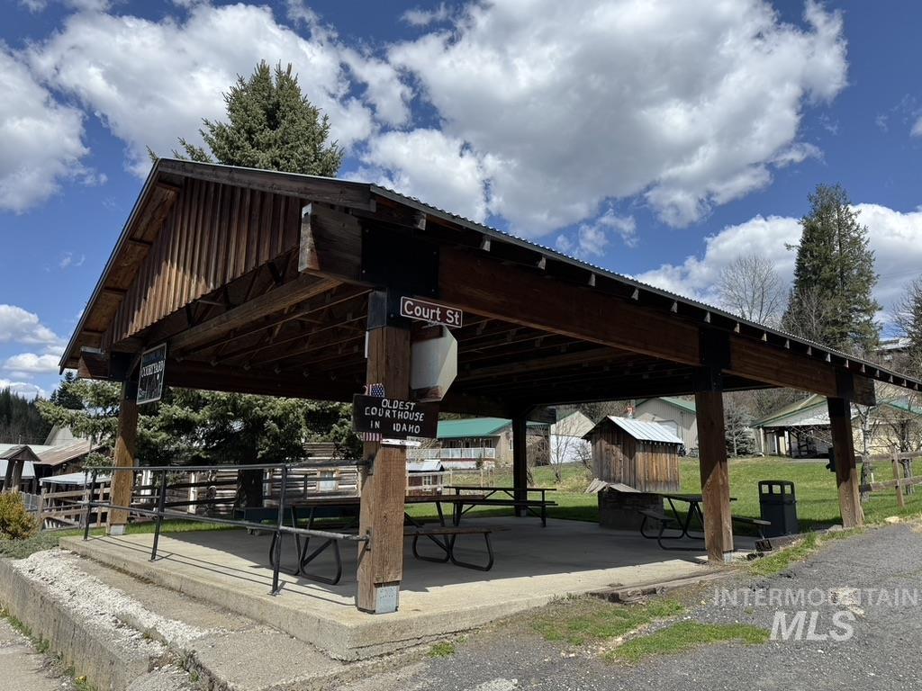 121 court st, Pierce, Idaho 83546, 2 Bedrooms, 1 Bathroom, Residential For Sale, Price $110,000, 98944968