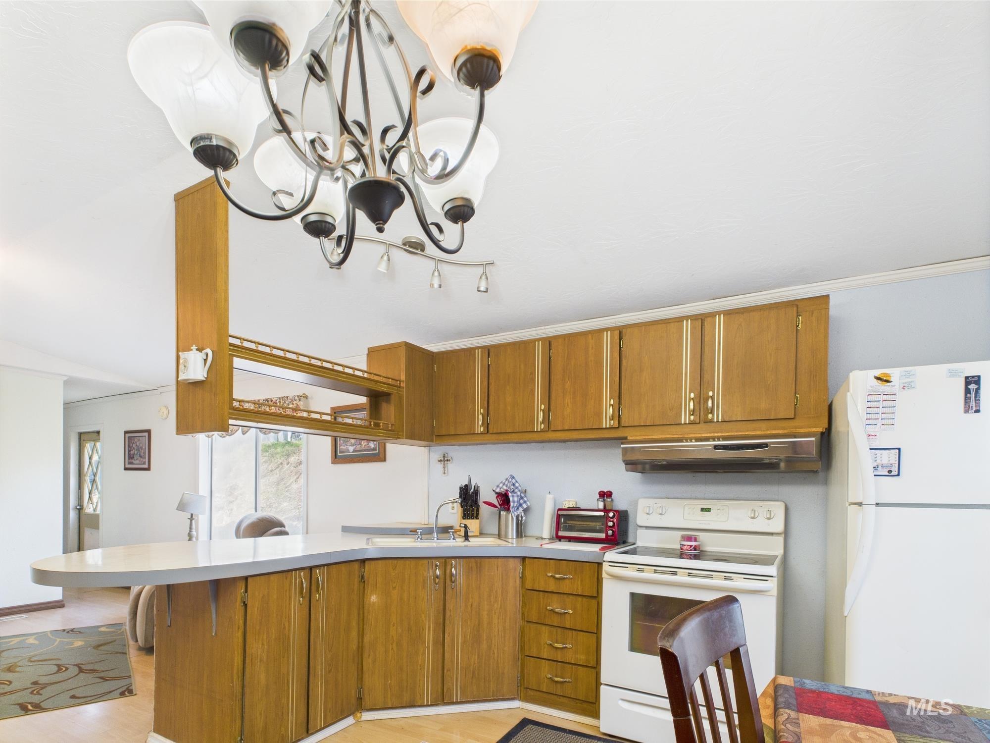 121 court st, Pierce, Idaho 83546, 2 Bedrooms, 1 Bathroom, Residential For Sale, Price $110,000, 98944968