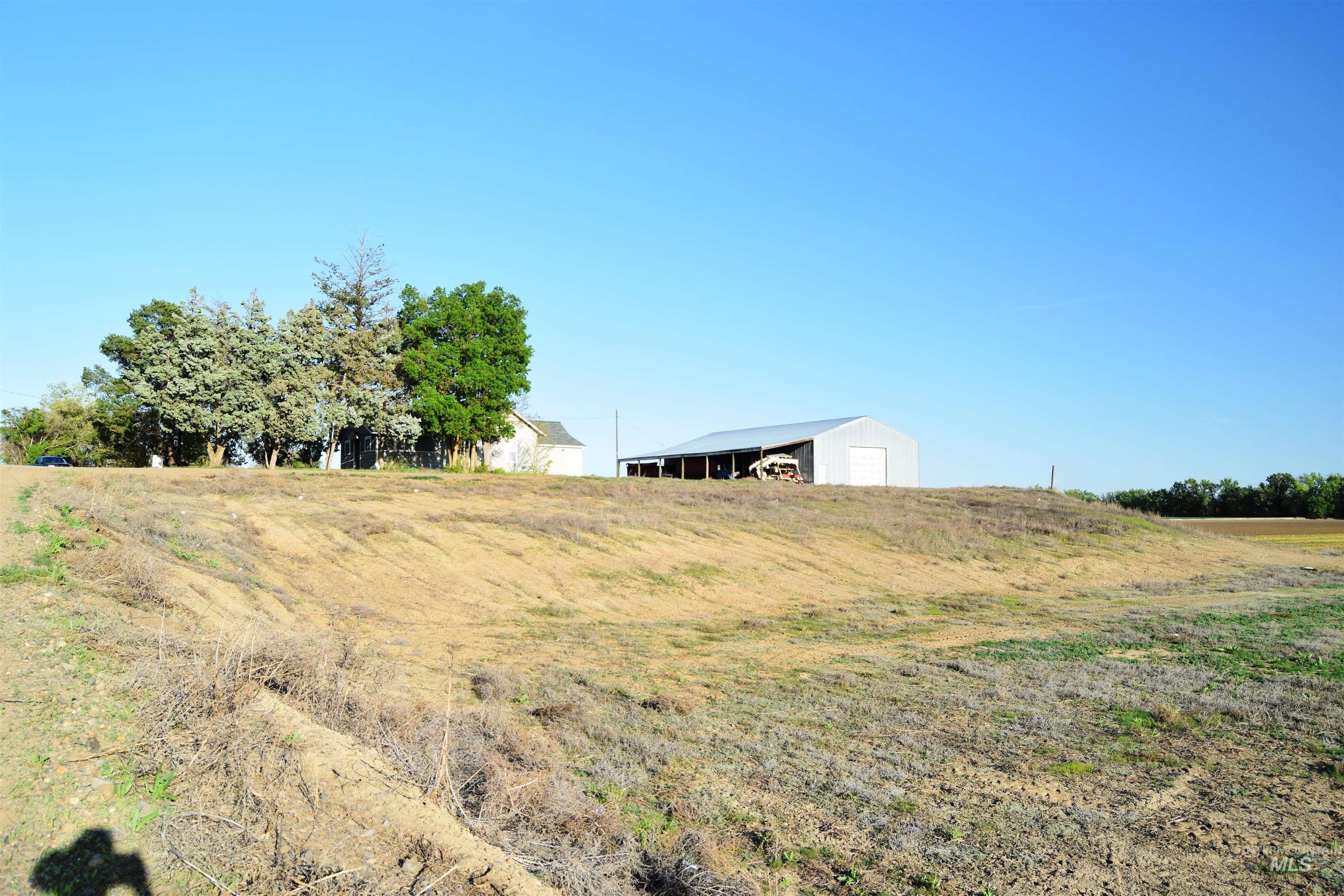 690 Hale Road, Weiser, Idaho 83672, 4 Bedrooms, 1 Bathroom, Residential For Sale, Price $399,500, 98944991