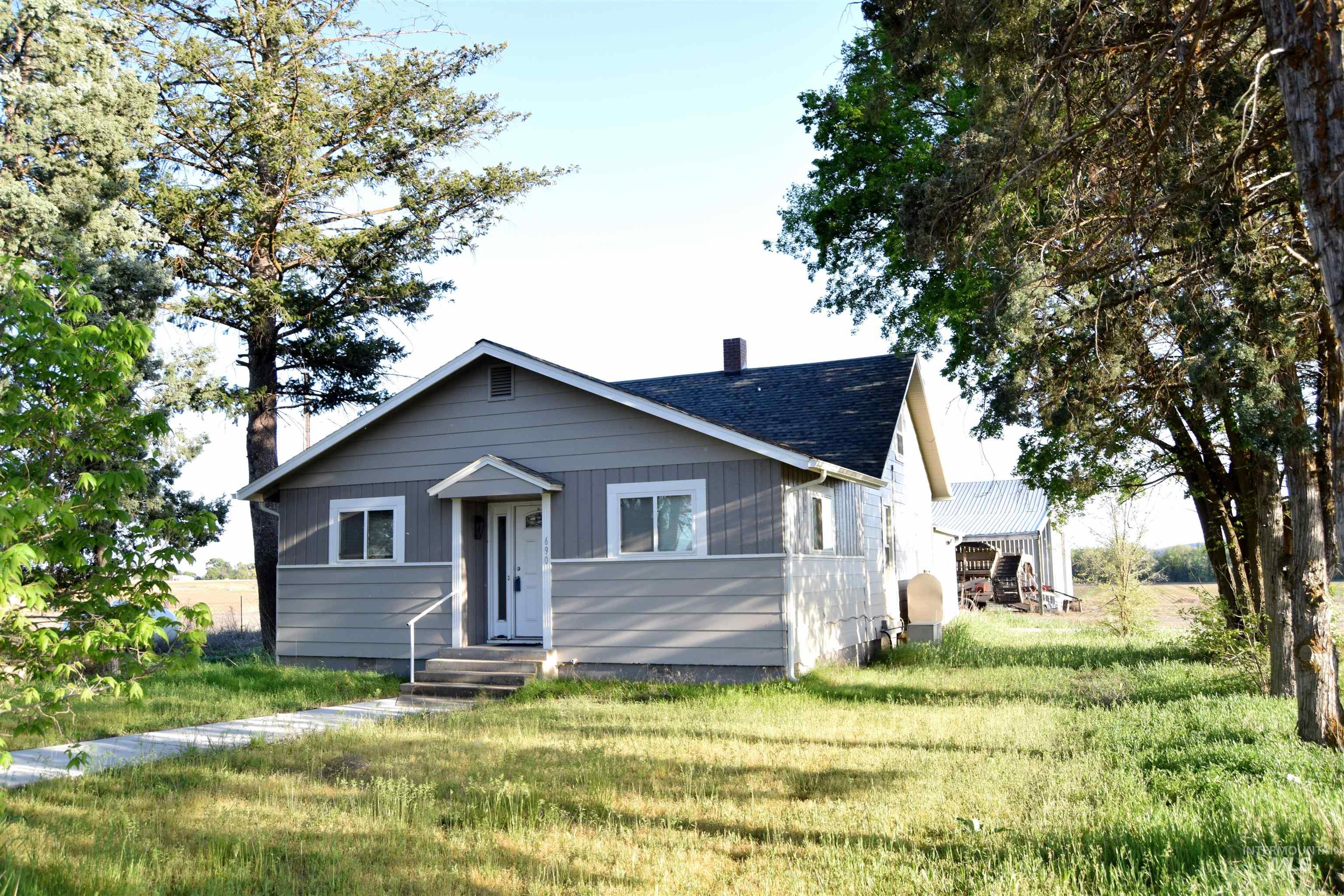 690 Hale Road, Weiser, Idaho 83672, 4 Bedrooms, 1 Bathroom, Residential For Sale, Price $399,500, 98944991