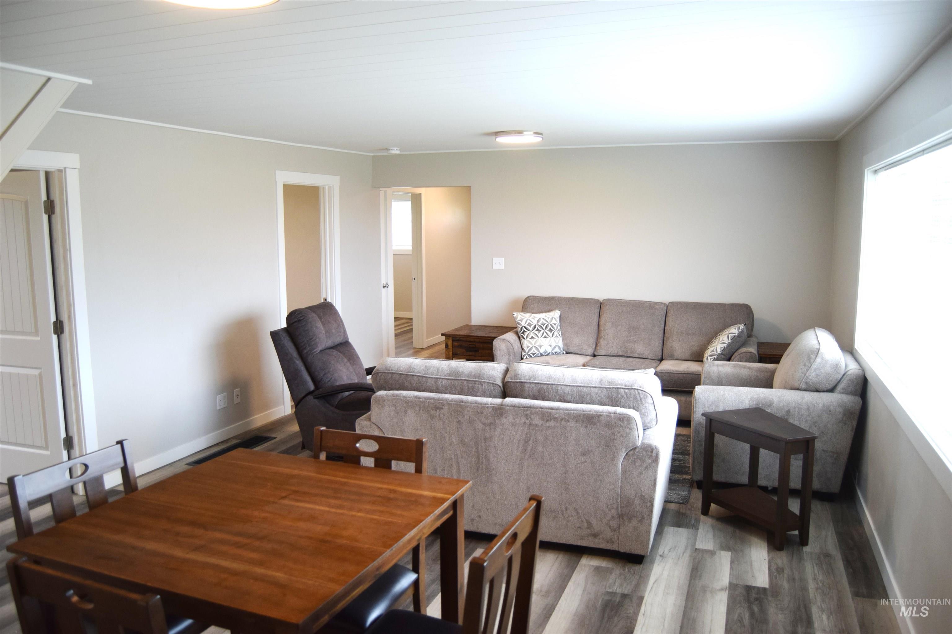690 Hale Road, Weiser, Idaho 83672, 4 Bedrooms, 1 Bathroom, Residential For Sale, Price $399,500, 98944991