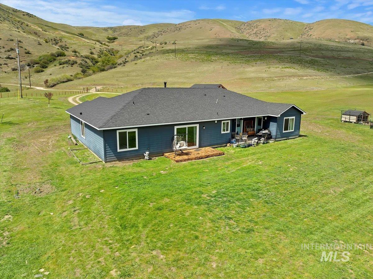 34 Deirdre Dr, Horseshoe Bend, Idaho 83629, 4 Bedrooms, 2.5 Bathrooms, Residential For Sale, Price $1,395,000, 98945012