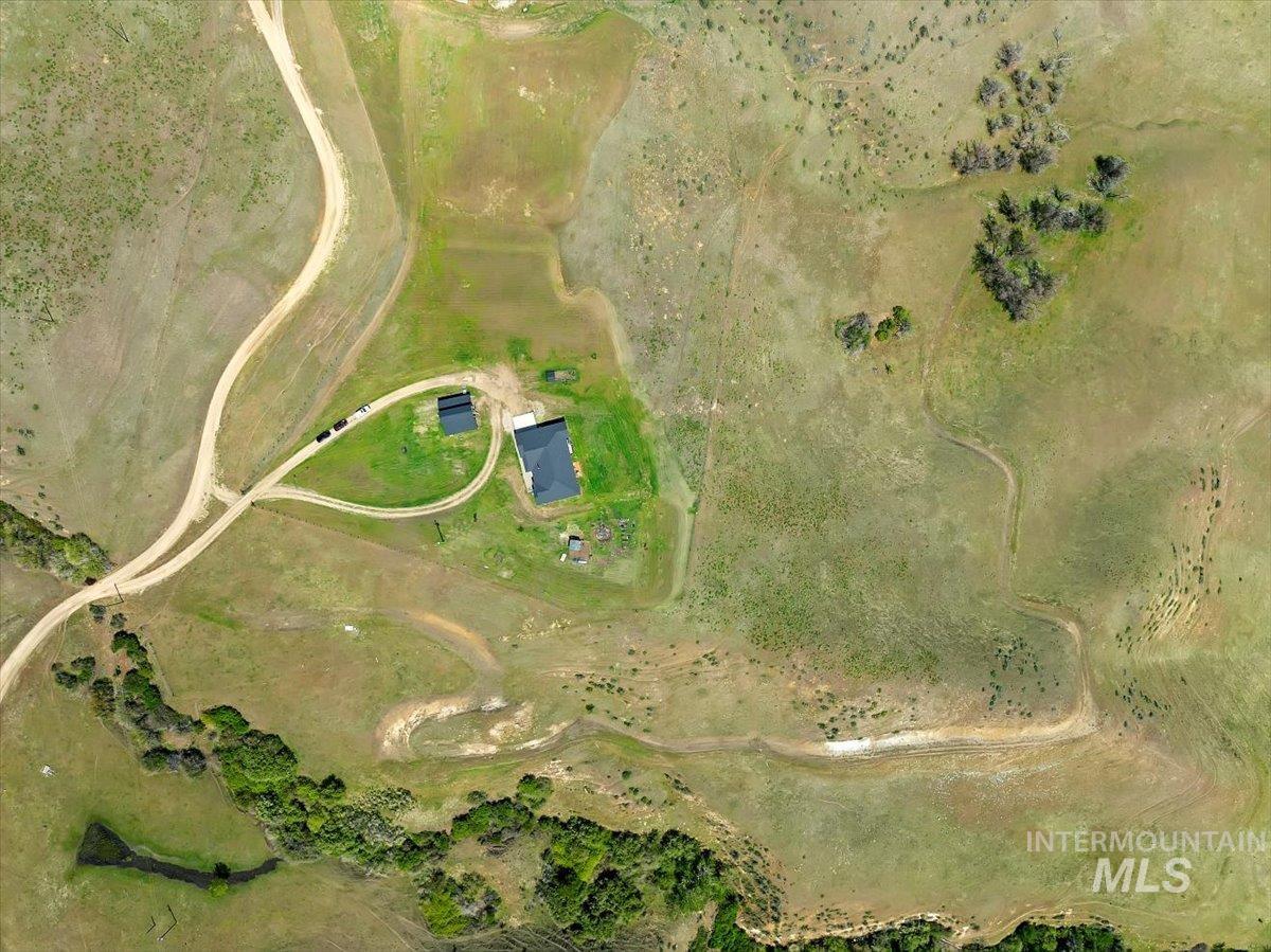 34 Deirdre Dr, Horseshoe Bend, Idaho 83629, 4 Bedrooms, 2.5 Bathrooms, Residential For Sale, Price $1,395,000, 98945012