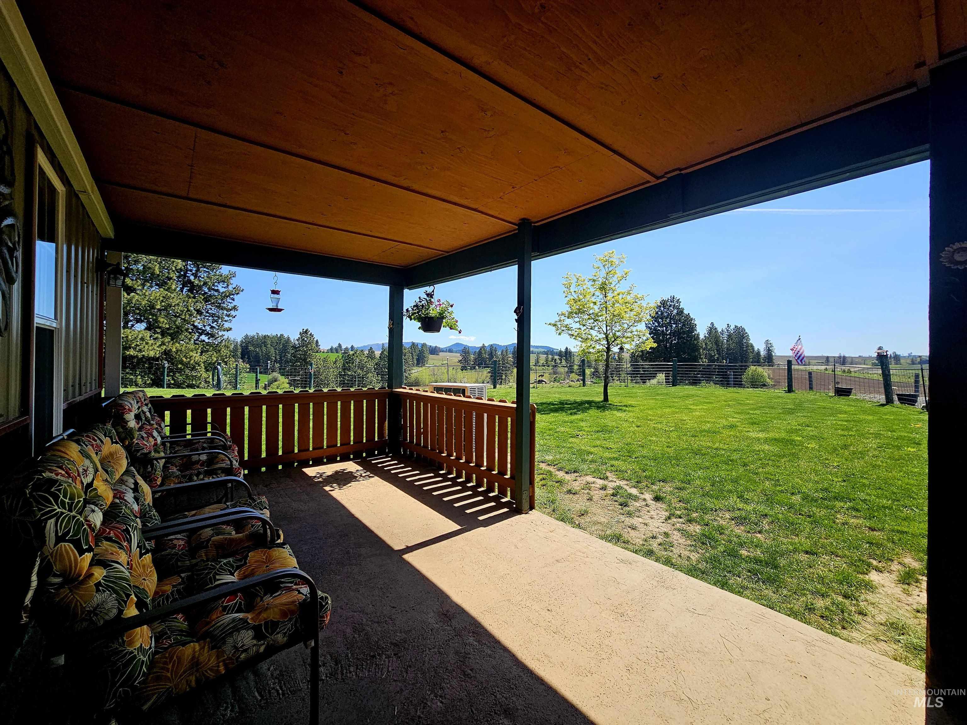 37405 Southwick Rd, Kendrick, Idaho 83537, 3 Bedrooms, 2 Bathrooms, Residential For Sale, Price $544,000, 98945018