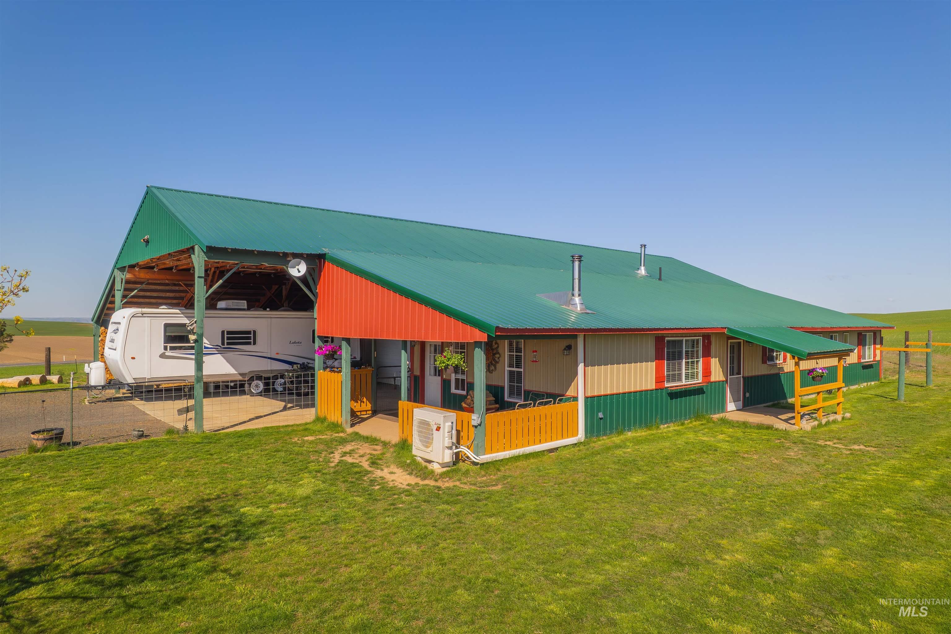 37405 Southwick Rd, Kendrick, Idaho 83537, 3 Bedrooms, 2 Bathrooms, Residential For Sale, Price $544,000, 98945018