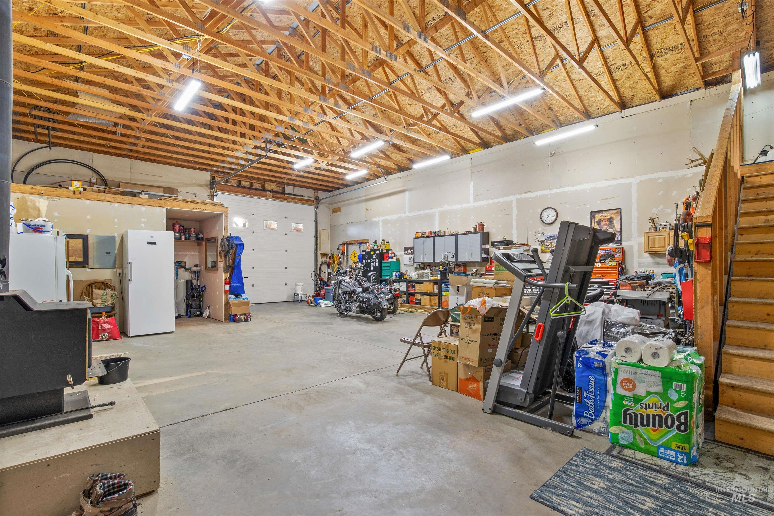 37405 Southwick Rd, Kendrick, Idaho 83537, 3 Bedrooms, 2 Bathrooms, Residential For Sale, Price $544,000, 98945018