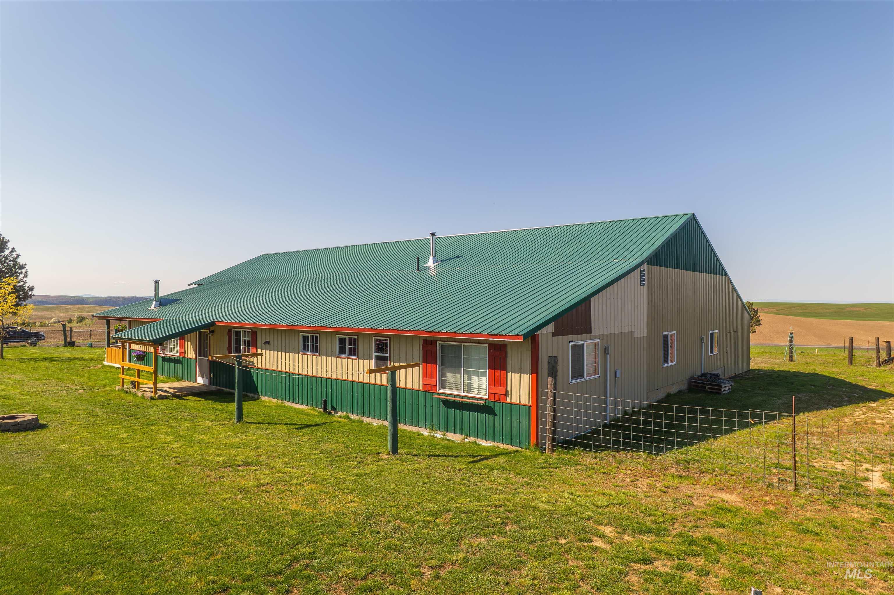 37405 Southwick Rd, Kendrick, Idaho 83537, 3 Bedrooms, 2 Bathrooms, Residential For Sale, Price $544,000, 98945018