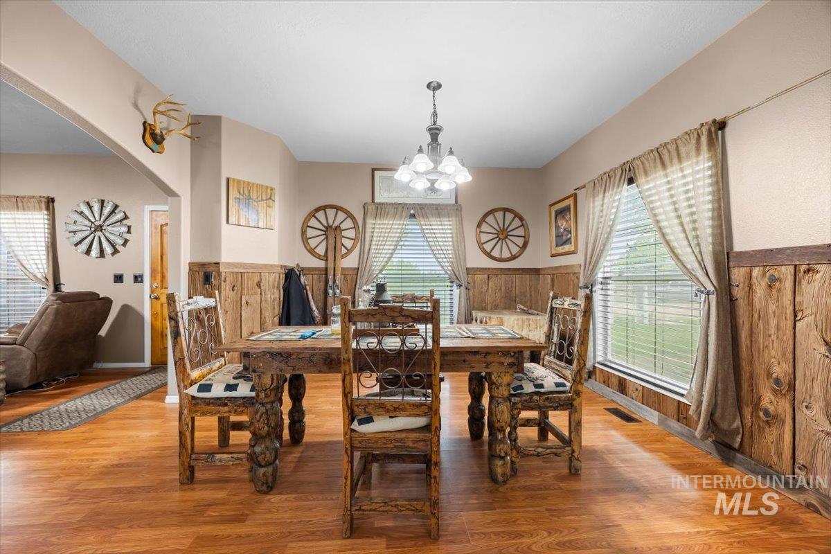3856 Wood Way, New Plymouth, Idaho 83655, 4 Bedrooms, 2.5 Bathrooms, Residential For Sale, Price $599,000, 98945057