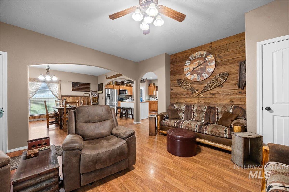3856 Wood Way, New Plymouth, Idaho 83655, 4 Bedrooms, 2.5 Bathrooms, Residential For Sale, Price $599,000, 98945057
