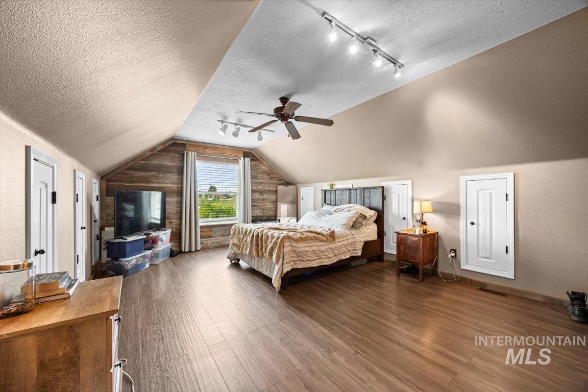 3856 Wood Way, New Plymouth, Idaho 83655, 4 Bedrooms, 2.5 Bathrooms, Residential For Sale, Price $599,000, 98945057