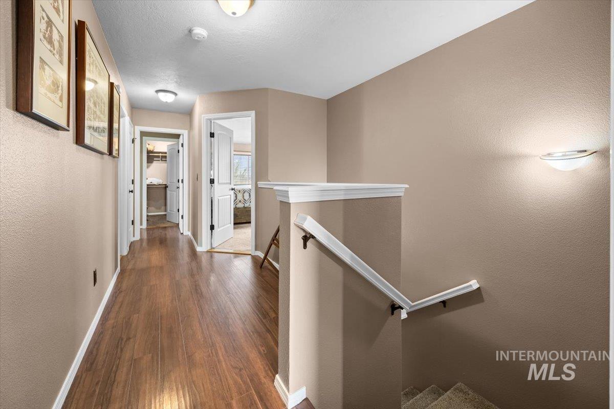 3856 Wood Way, New Plymouth, Idaho 83655, 4 Bedrooms, 2.5 Bathrooms, Residential For Sale, Price $599,000, 98945057