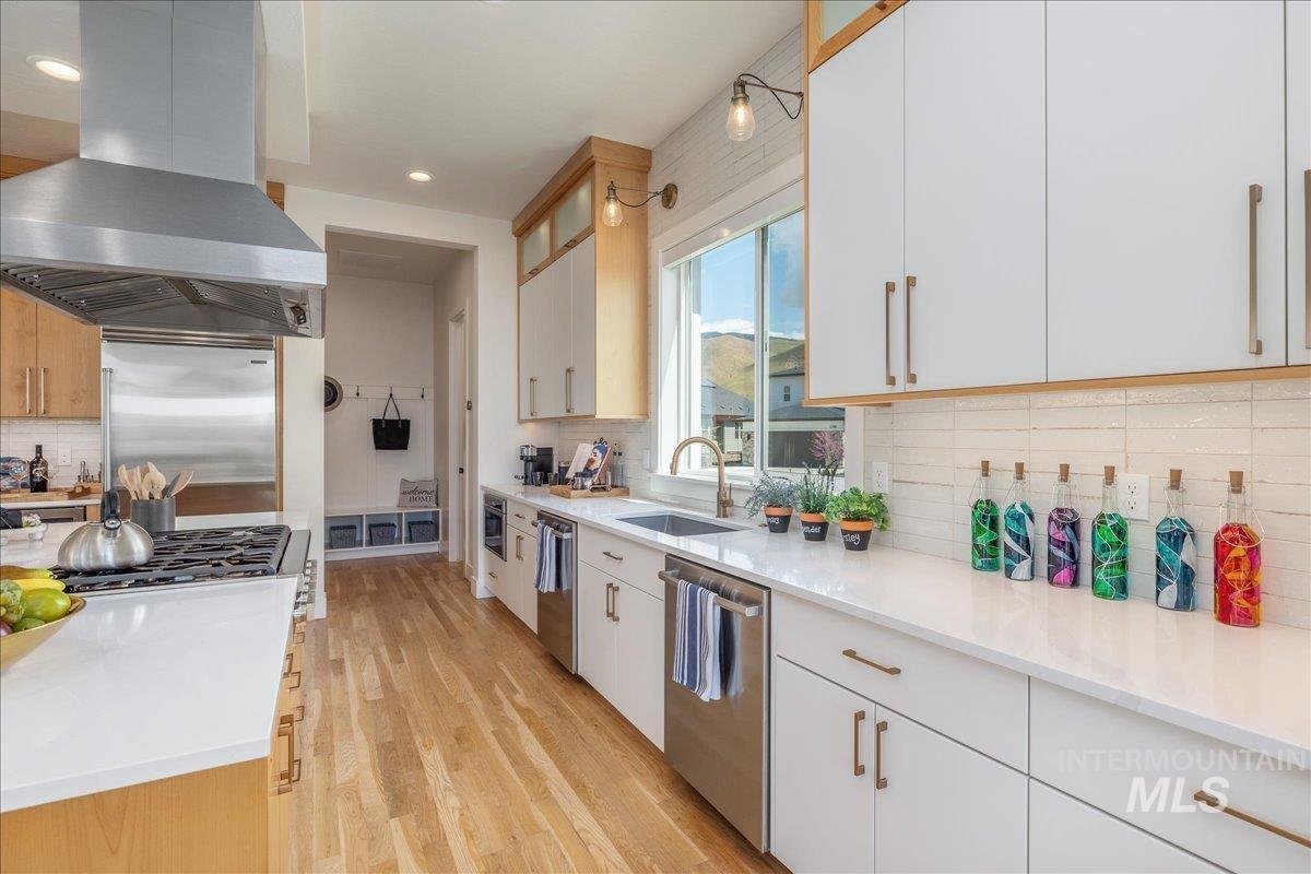 2391 S Trapper Place, Boise, Idaho 83716, 3 Bedrooms, 2.5 Bathrooms, Residential For Sale, Price $1,650,000, 98945062