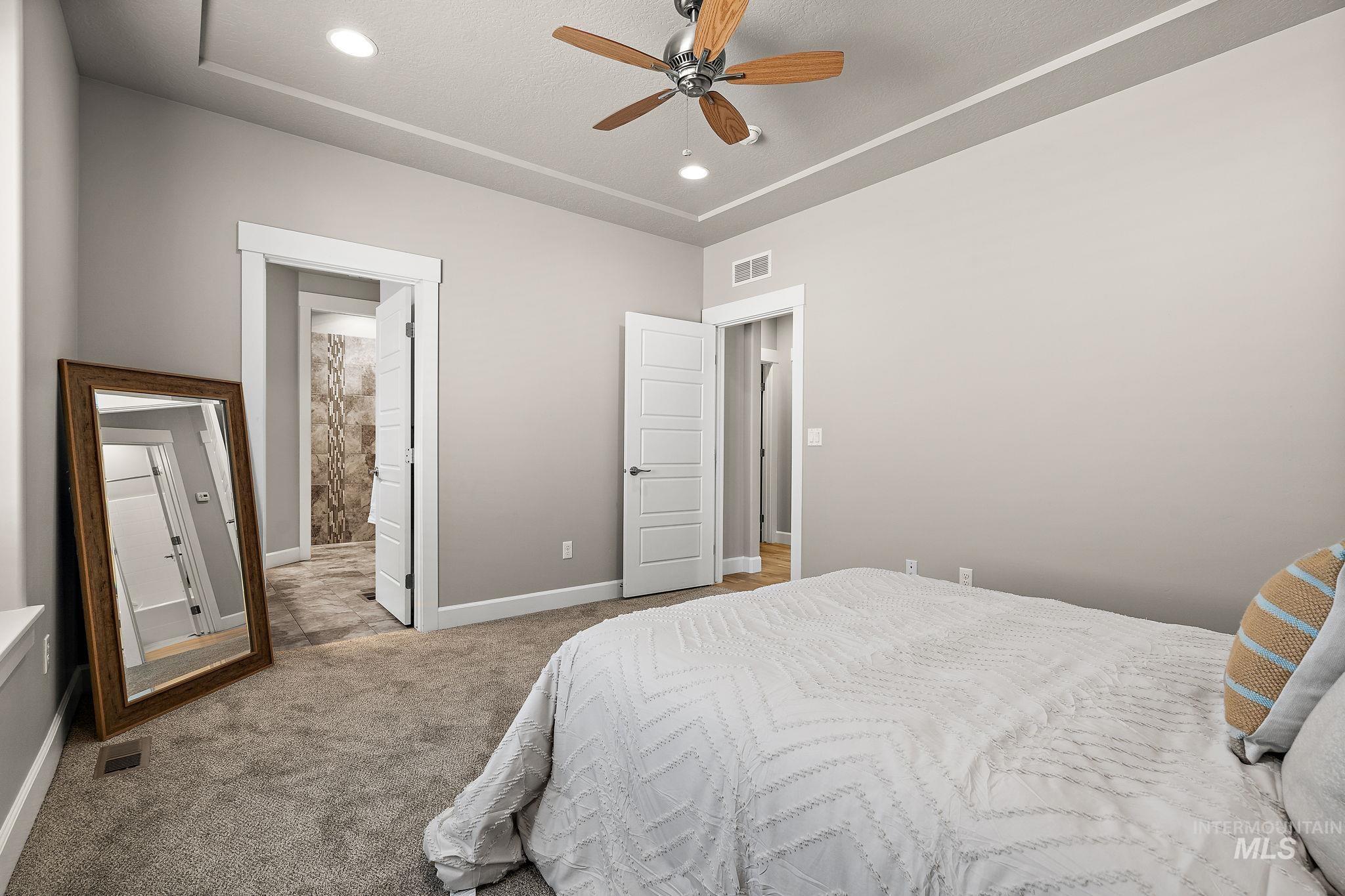 1457 Summerheights, Meridian, Idaho 83646, 2 Bedrooms, 2 Bathrooms, Residential For Sale, Price $459,900, 98945073
