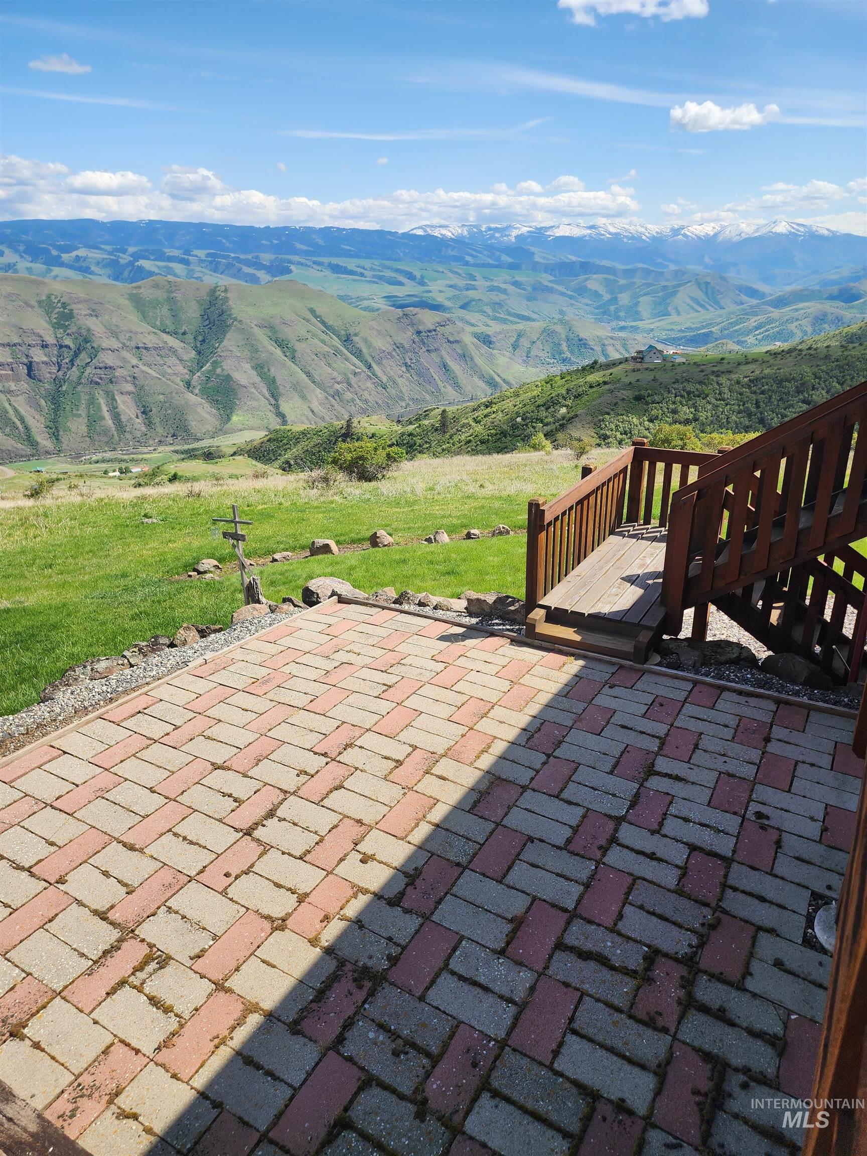 1073 Doumecq Road, White Bird, Idaho 83554, 3 Bedrooms, 2.5 Bathrooms, Residential For Sale, Price $675,000, 98945157