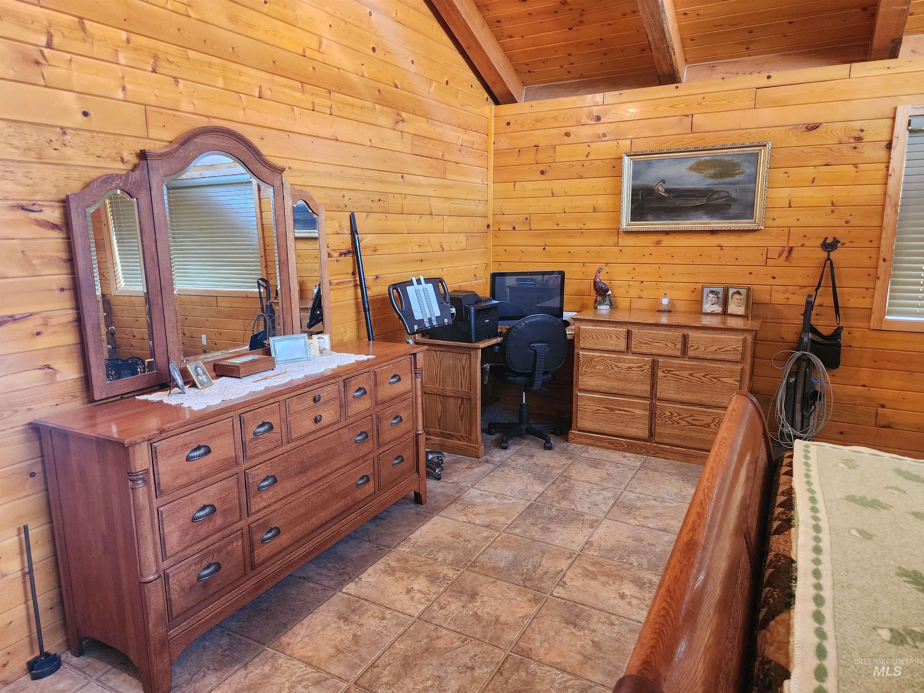 1073 Doumecq Road, White Bird, Idaho 83554, 3 Bedrooms, 2.5 Bathrooms, Residential For Sale, Price $675,000, 98945157