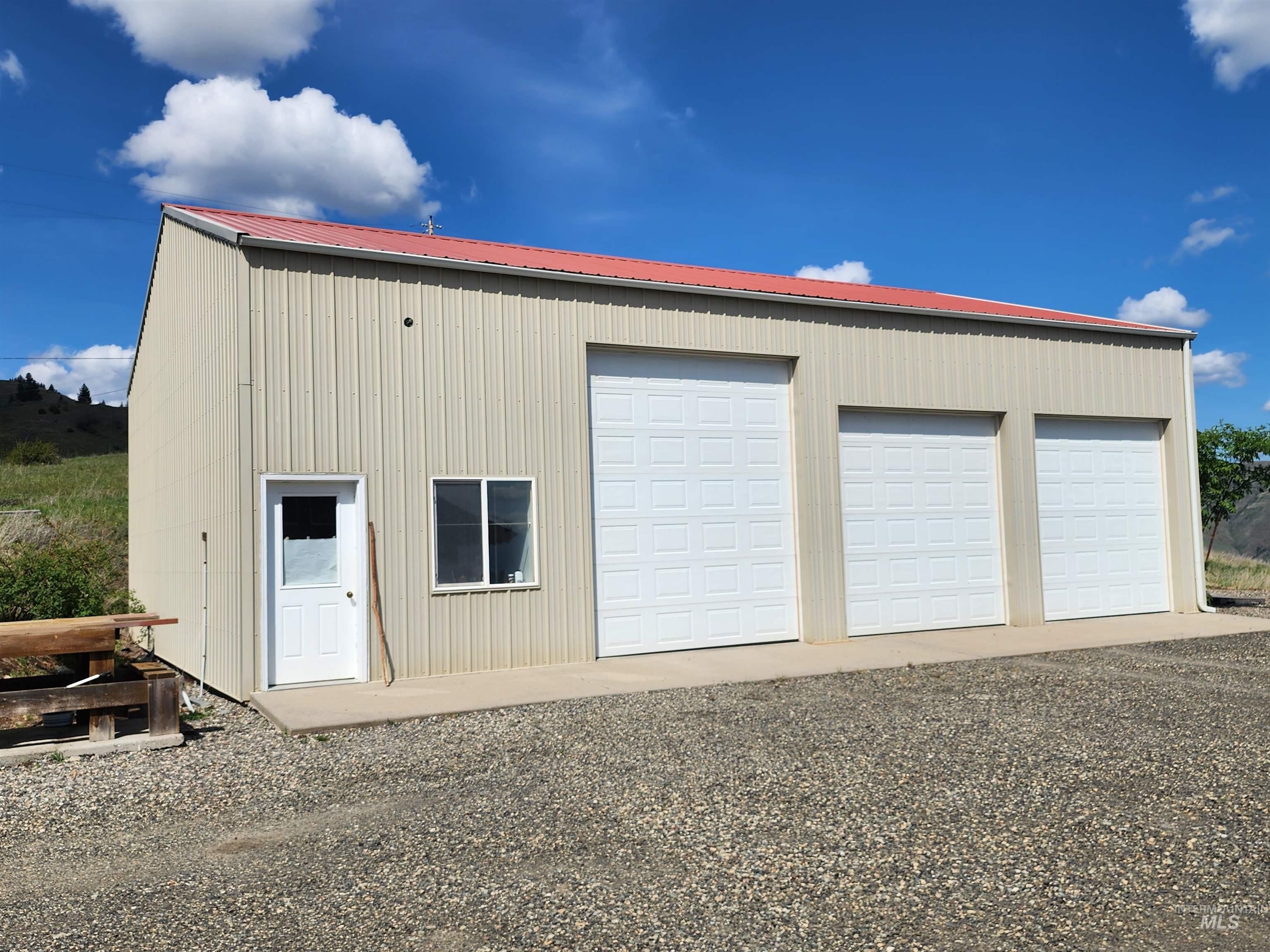 1073 Doumecq Road, White Bird, Idaho 83554, 3 Bedrooms, 2.5 Bathrooms, Residential For Sale, Price $675,000, 98945157