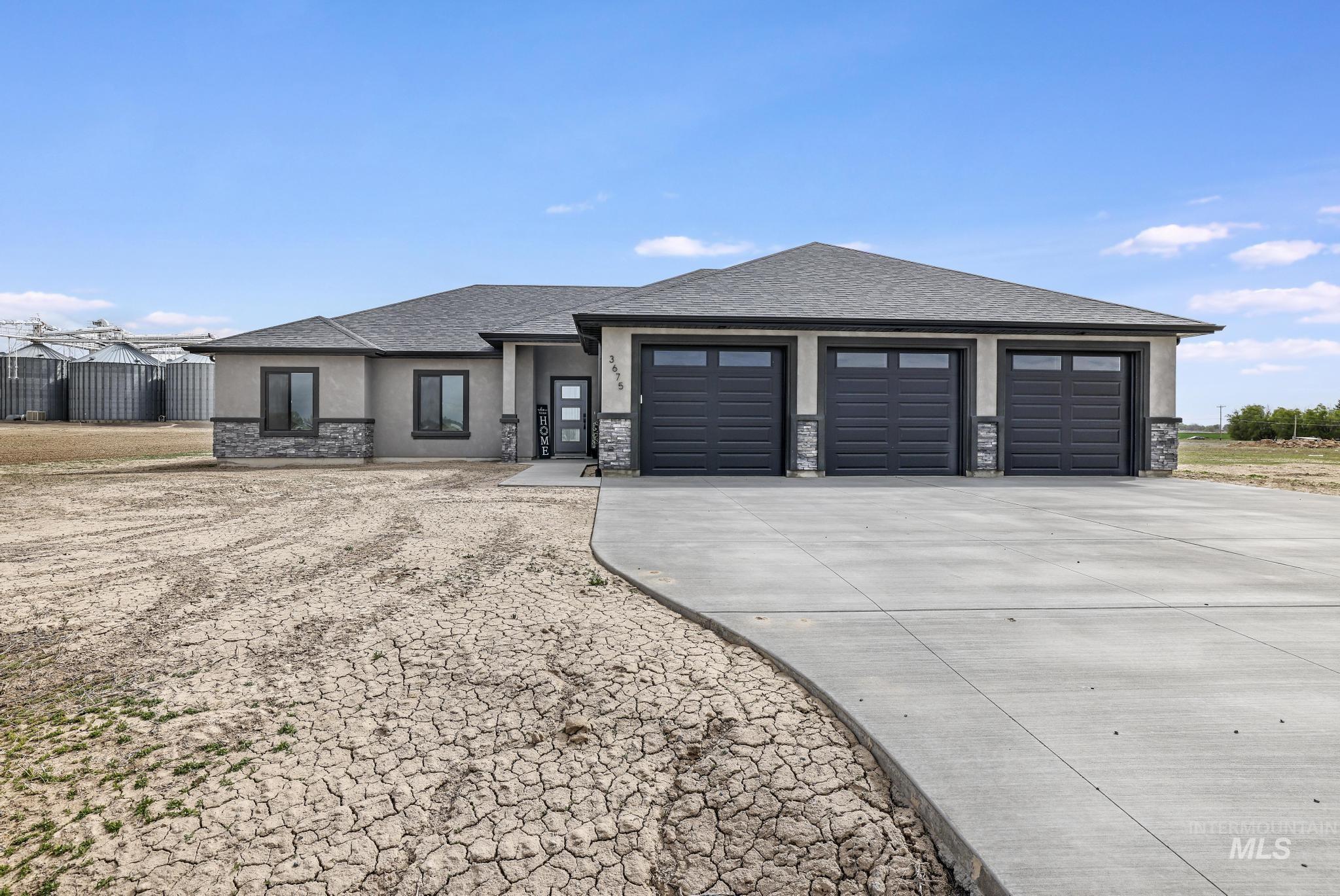 3675 E 3711 N, Kimberly, Idaho 83341, 4 Bedrooms, 3 Bathrooms, Residential For Sale, Price $689,000, 98945203