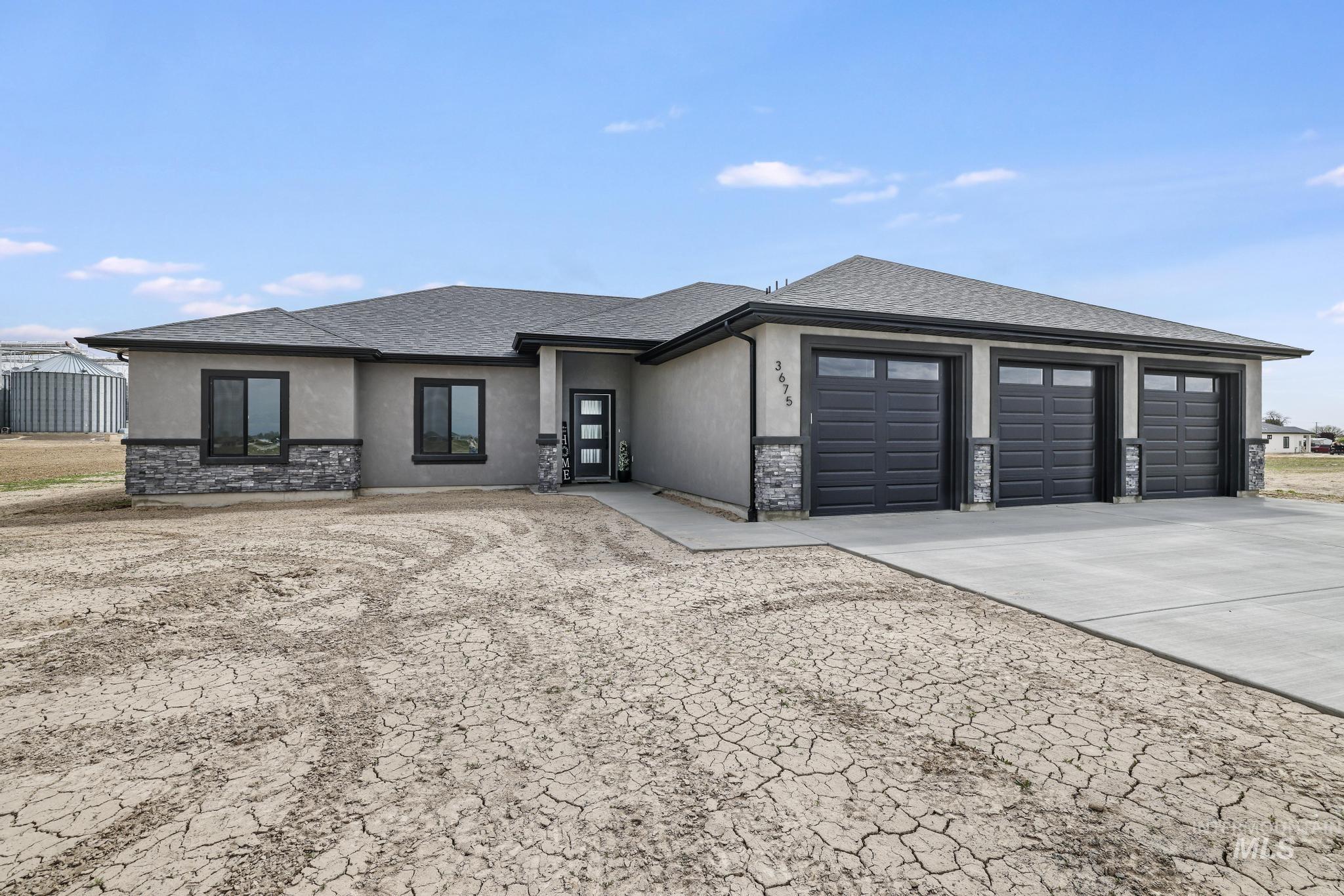 3675 E 3711 N, Kimberly, Idaho 83341, 4 Bedrooms, 3 Bathrooms, Residential For Sale, Price $689,000, 98945203