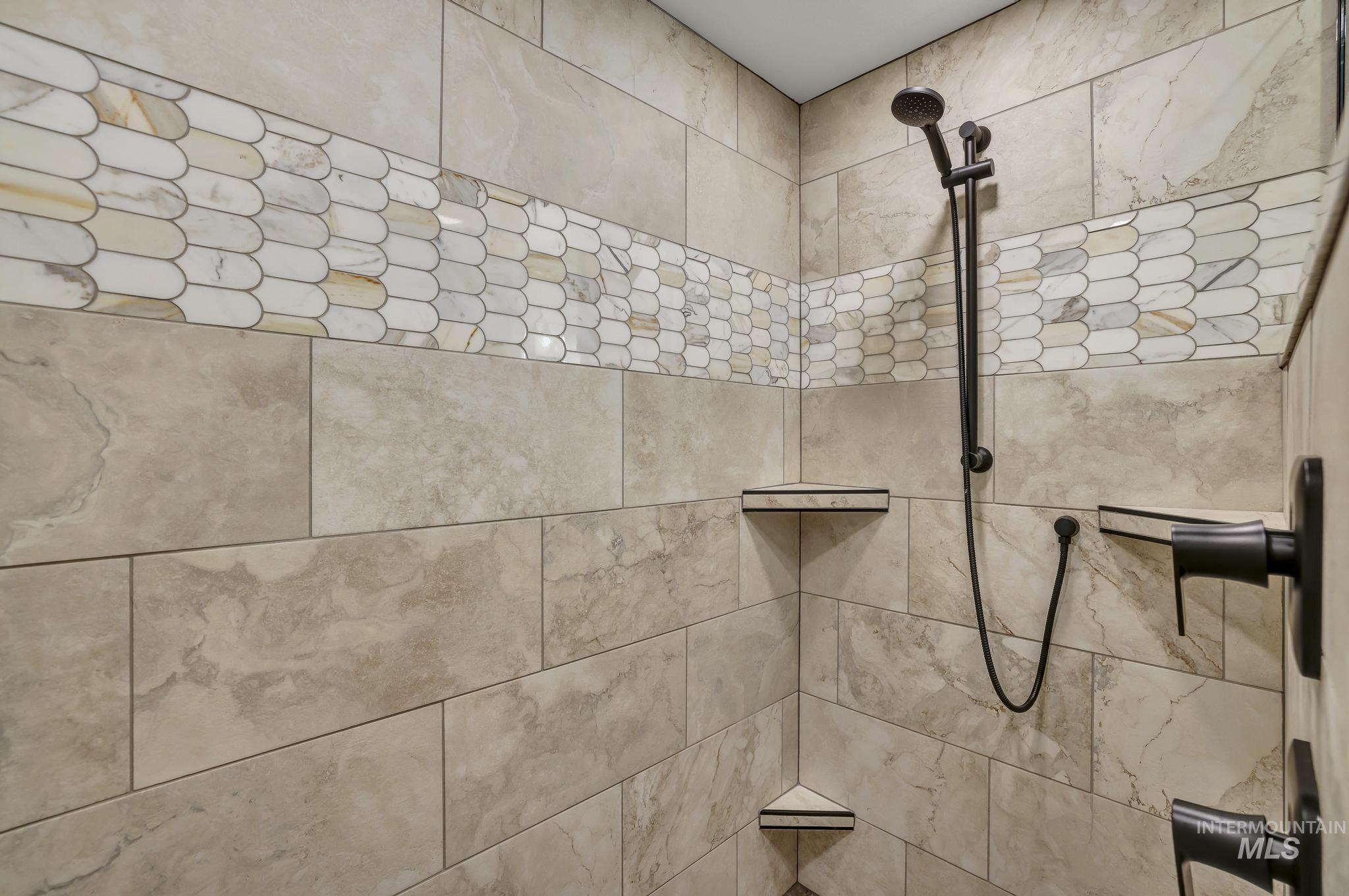 3675 E 3711 N, Kimberly, Idaho 83341, 4 Bedrooms, 3 Bathrooms, Residential For Sale, Price $689,000, 98945203