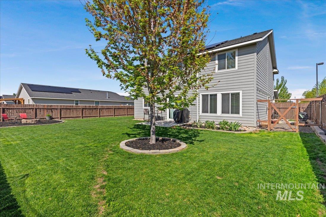 915 ione ave, Middleton, Idaho 83644, 4 Bedrooms, 2.5 Bathrooms, Residential For Sale, Price $439,000, 98945223