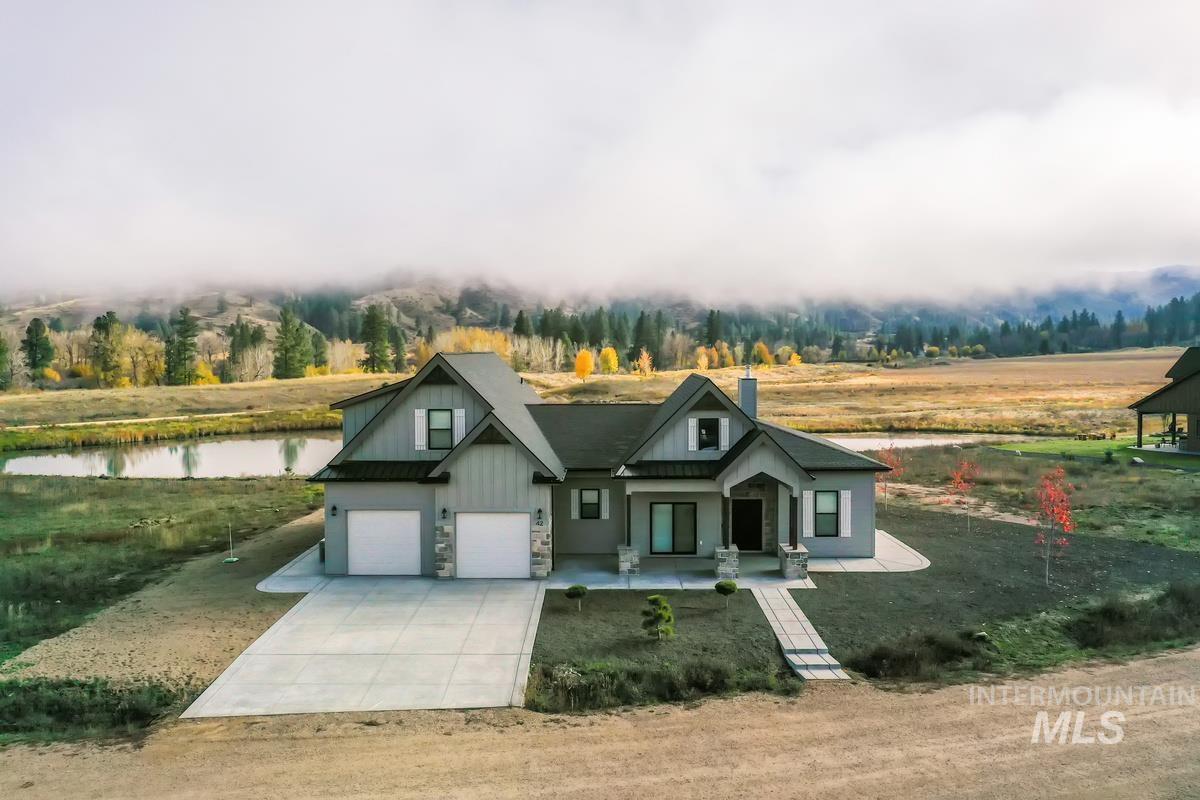 42 Singing Springs Way, Garden Valley, Idaho 83622, 3 Bedrooms, 3 Bathrooms, Residential For Sale, Price $1,048,000, 98945229