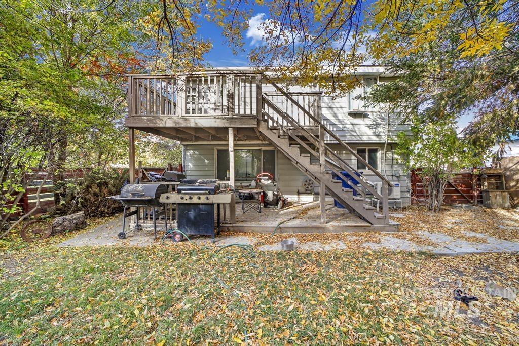 111 2nd St, Rupert, Idaho 83350, 1 Bedroom, 1 Bathroom, Residential Income For Sale, Price $279,000, 98945246